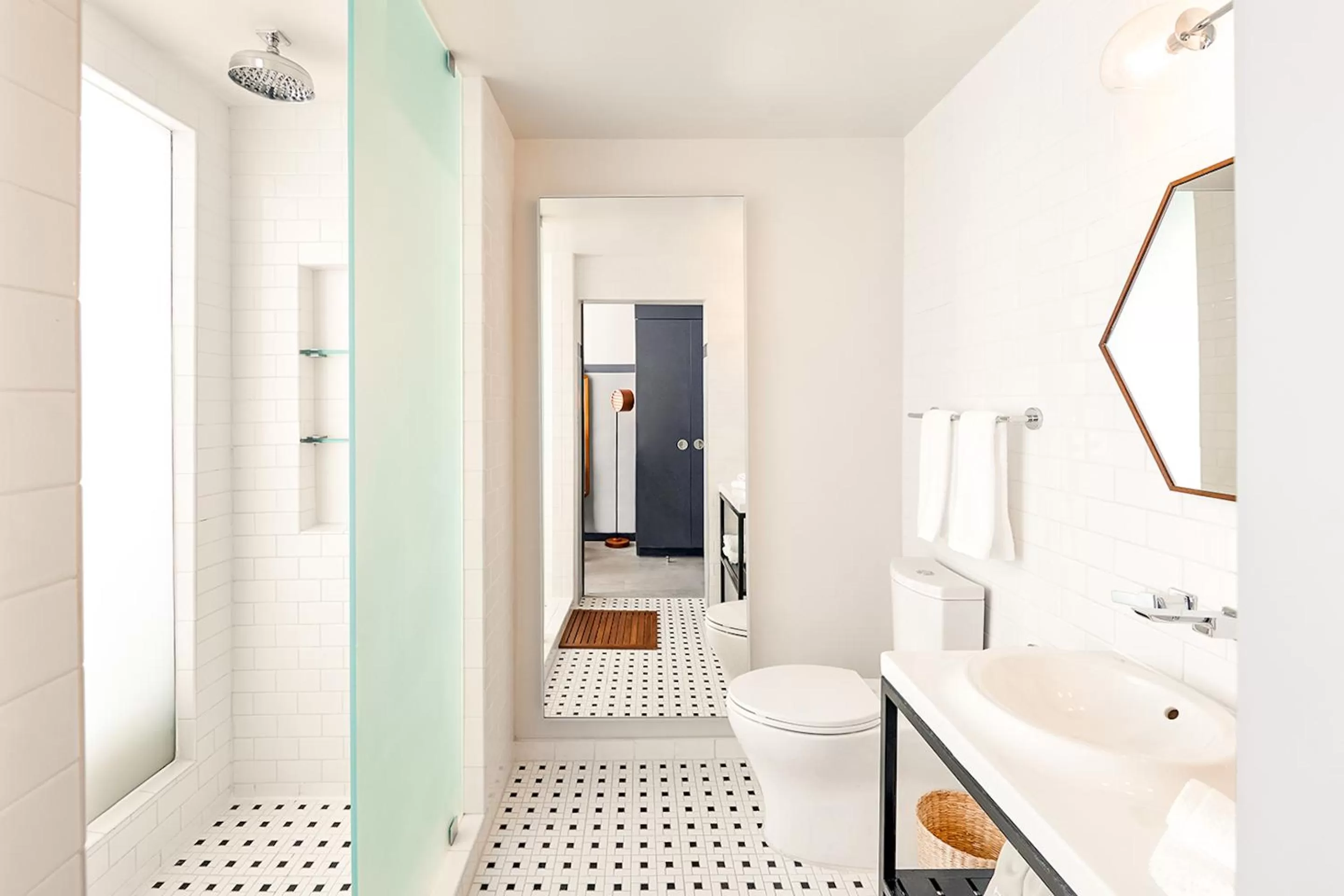 Bathroom in KAYAK Miami Beach