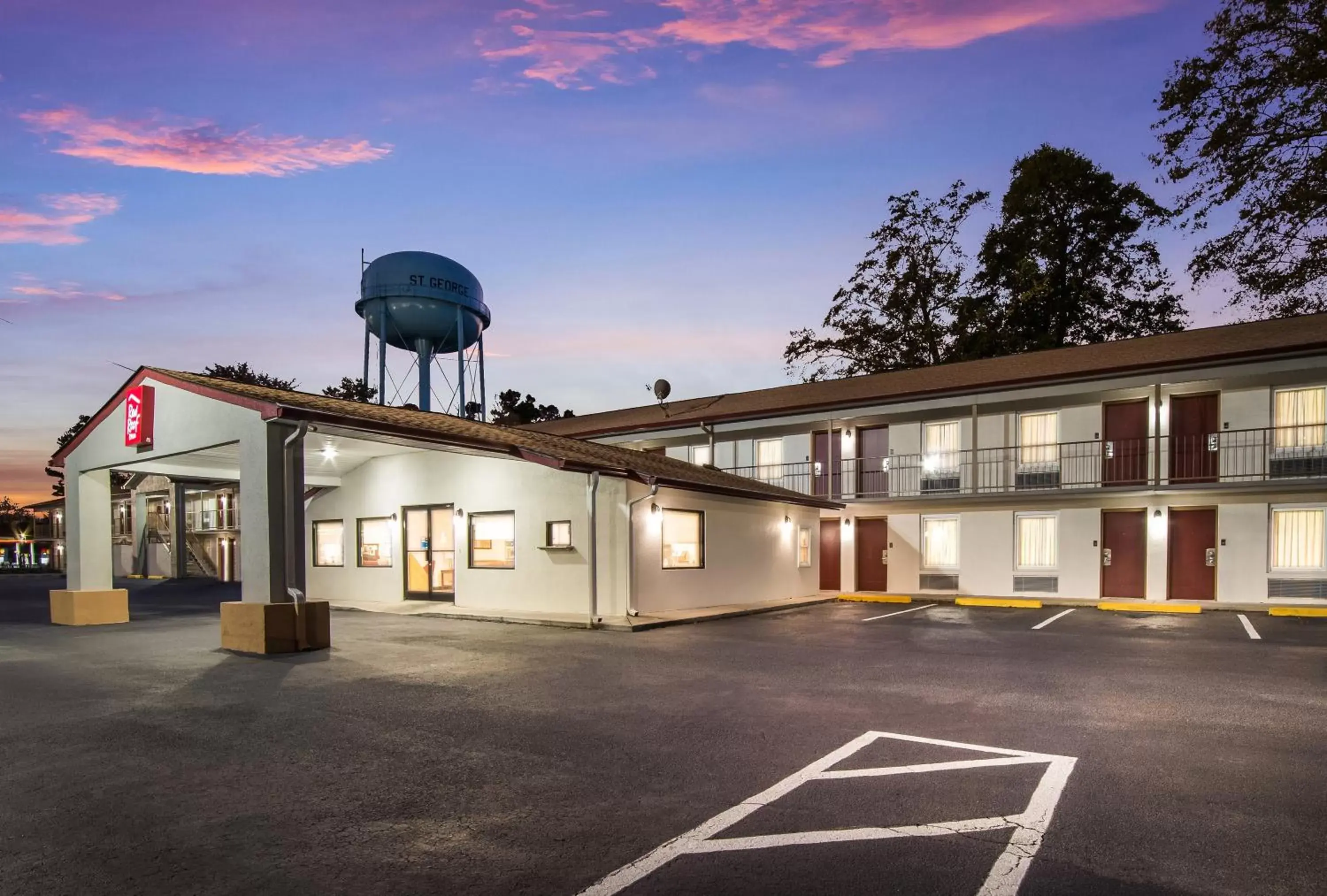 Property Building in Red Roof Inn St George, SC