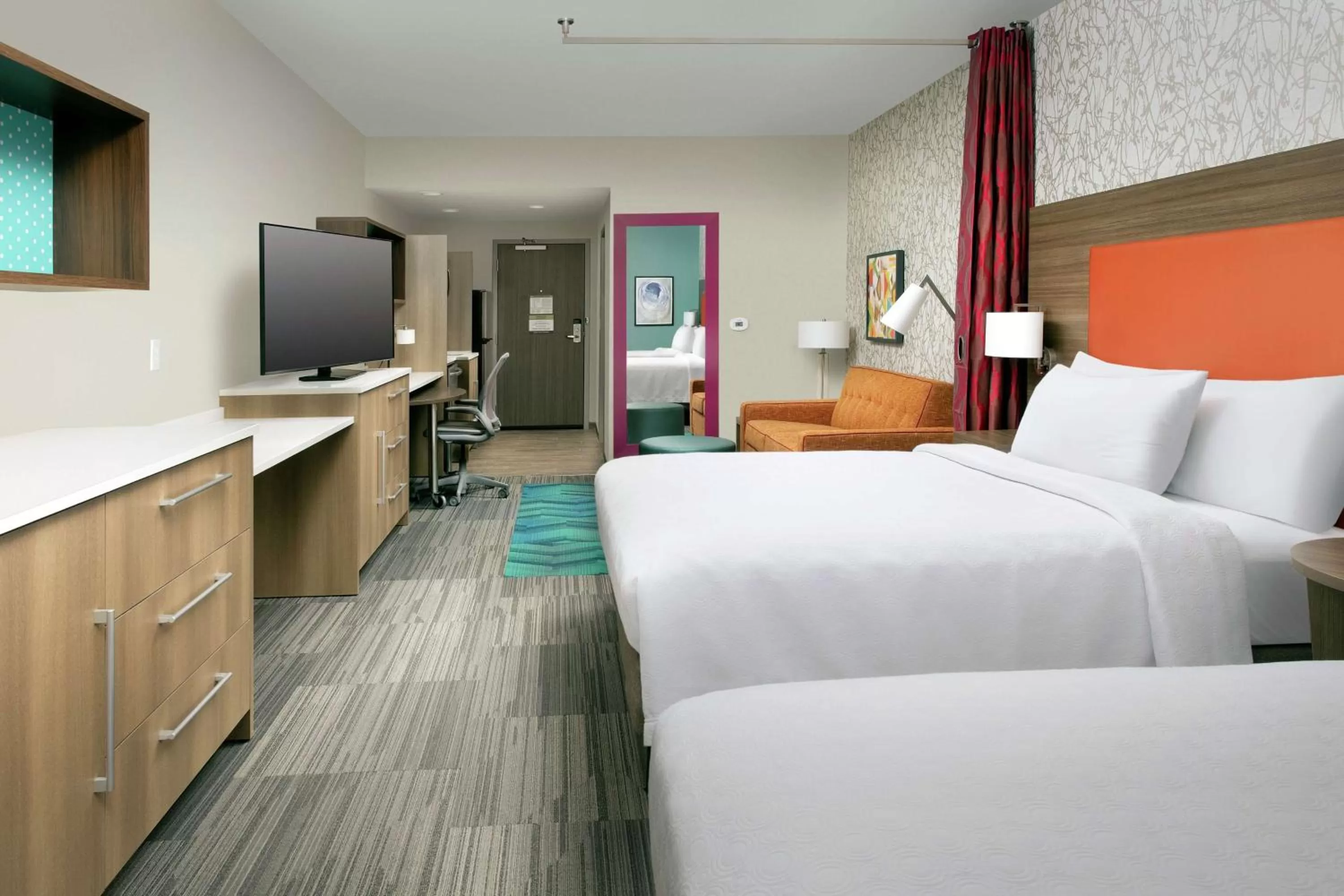 Bed in Home2 Suites By Hilton Edison
