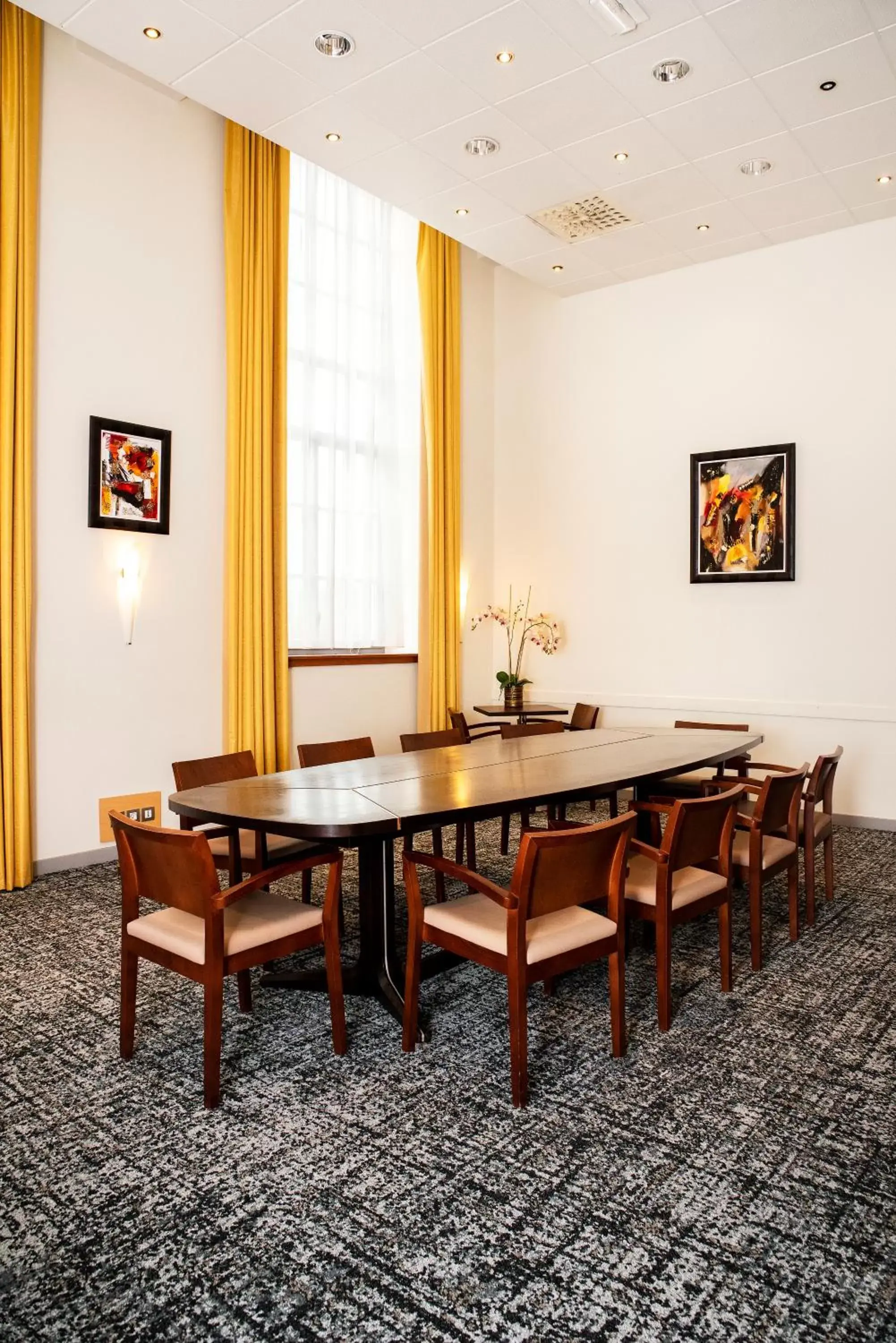 Meeting/conference room in Best Western Plus Hôtel Colbert