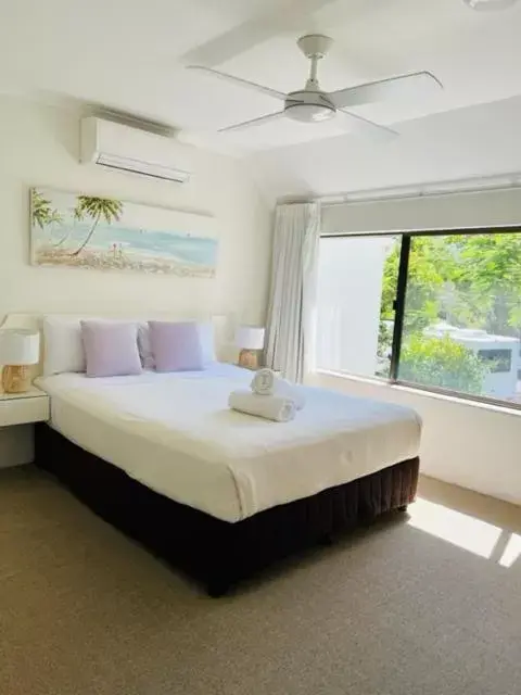 Bed in Nautilus Noosa Holiday Resort