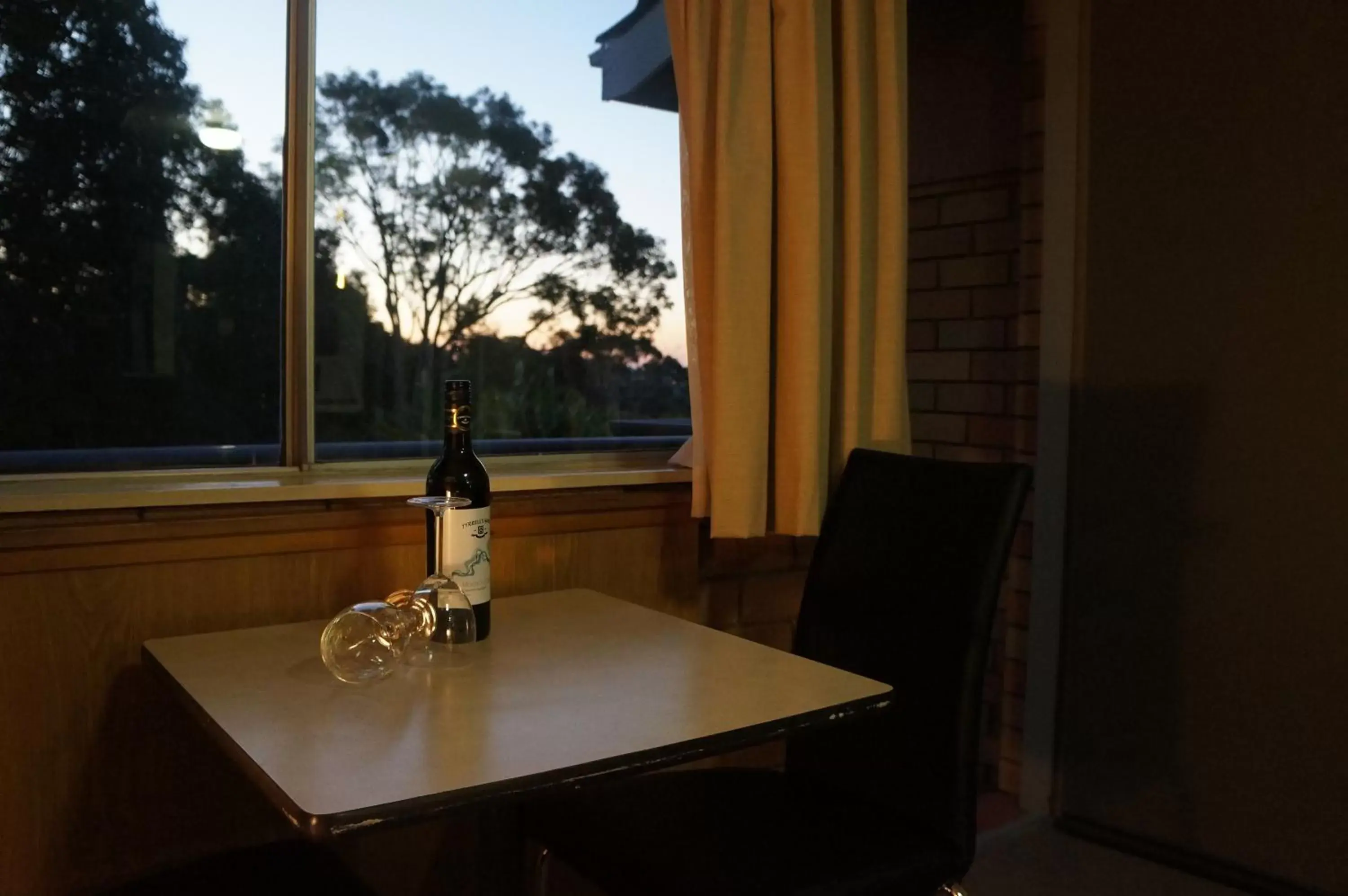 Dining area, Drinks in Panorama Motor Inn