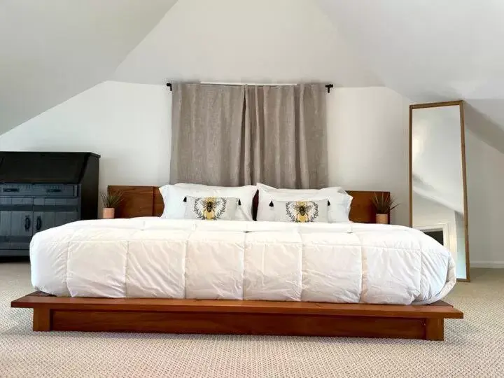 Bed in Buttonwood Boutique Hotel