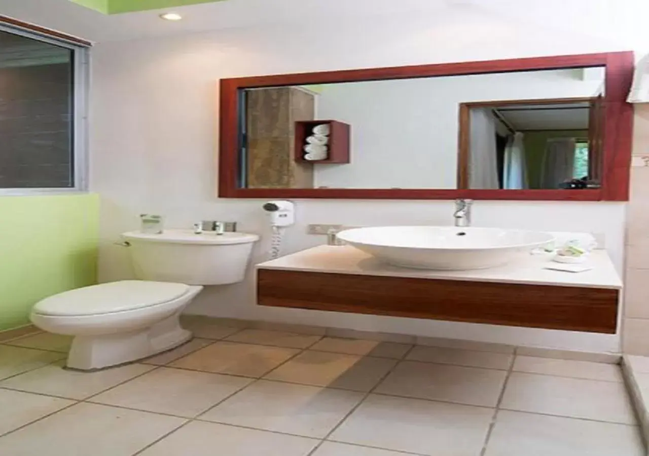 Bathroom in Terrazas de Golf Boutique Hotel