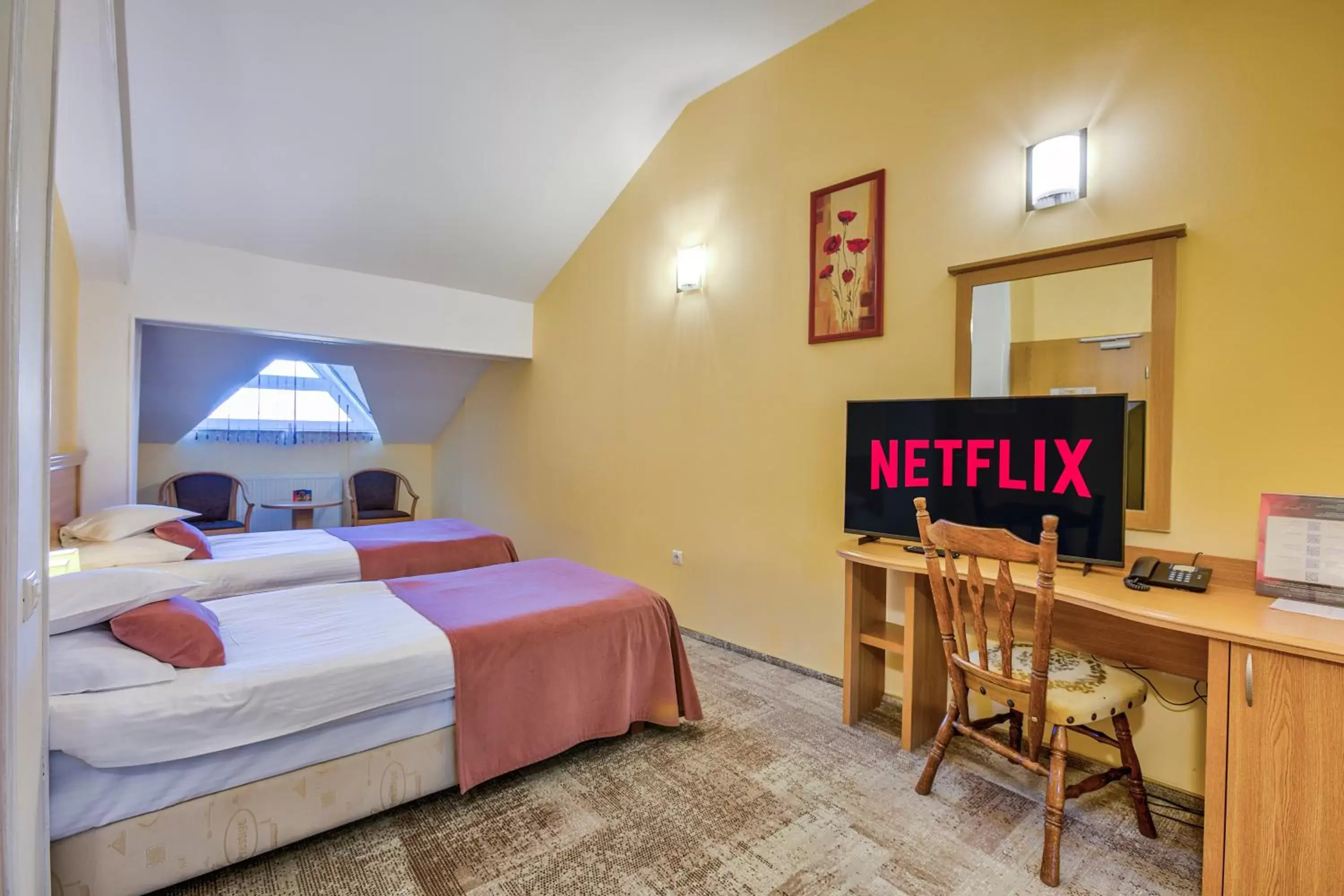 TV and multimedia, Bed in Hotel Ambient TV and multimedia, Bed in Hotel Ambient