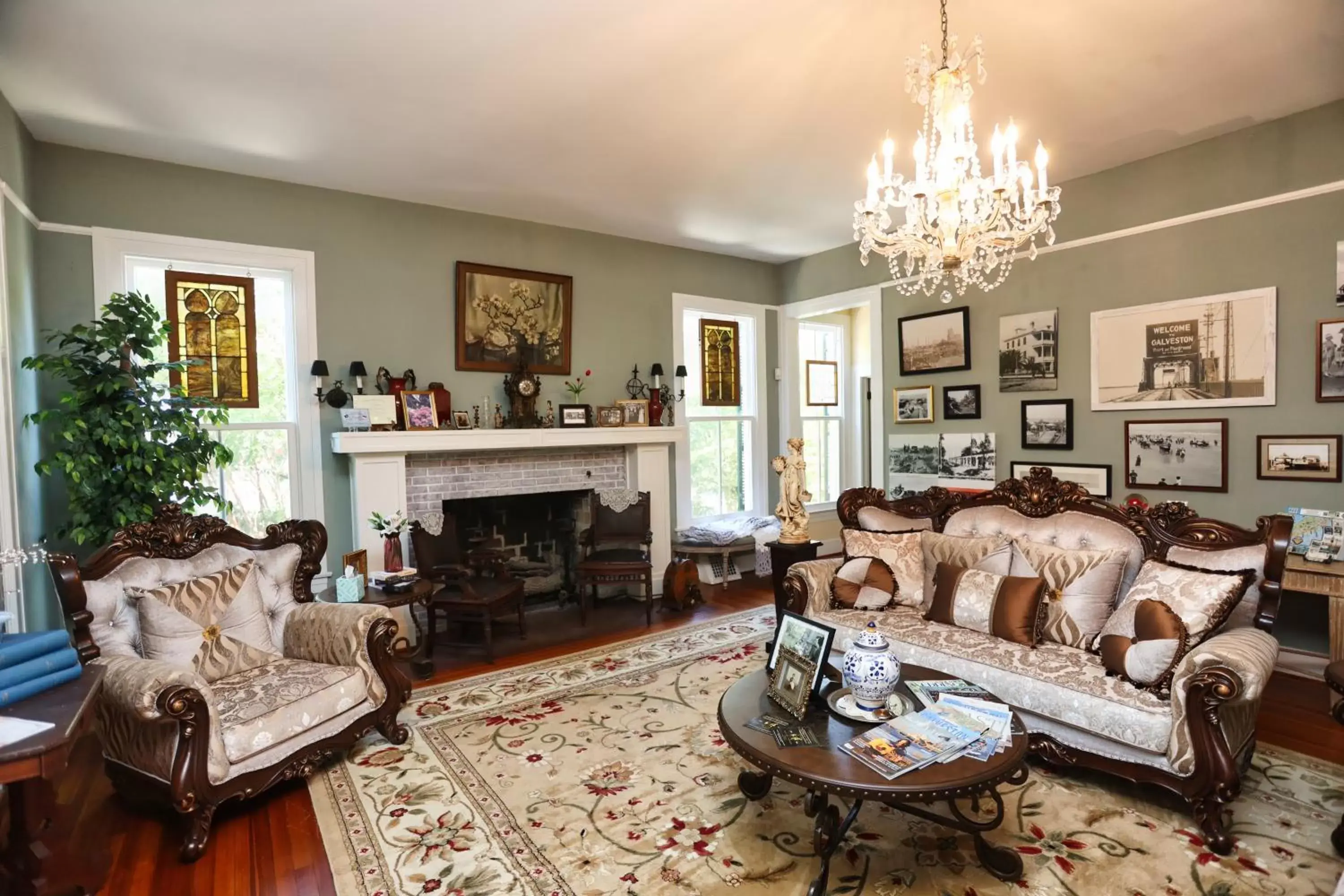 Seating Area in Virginia Point INN