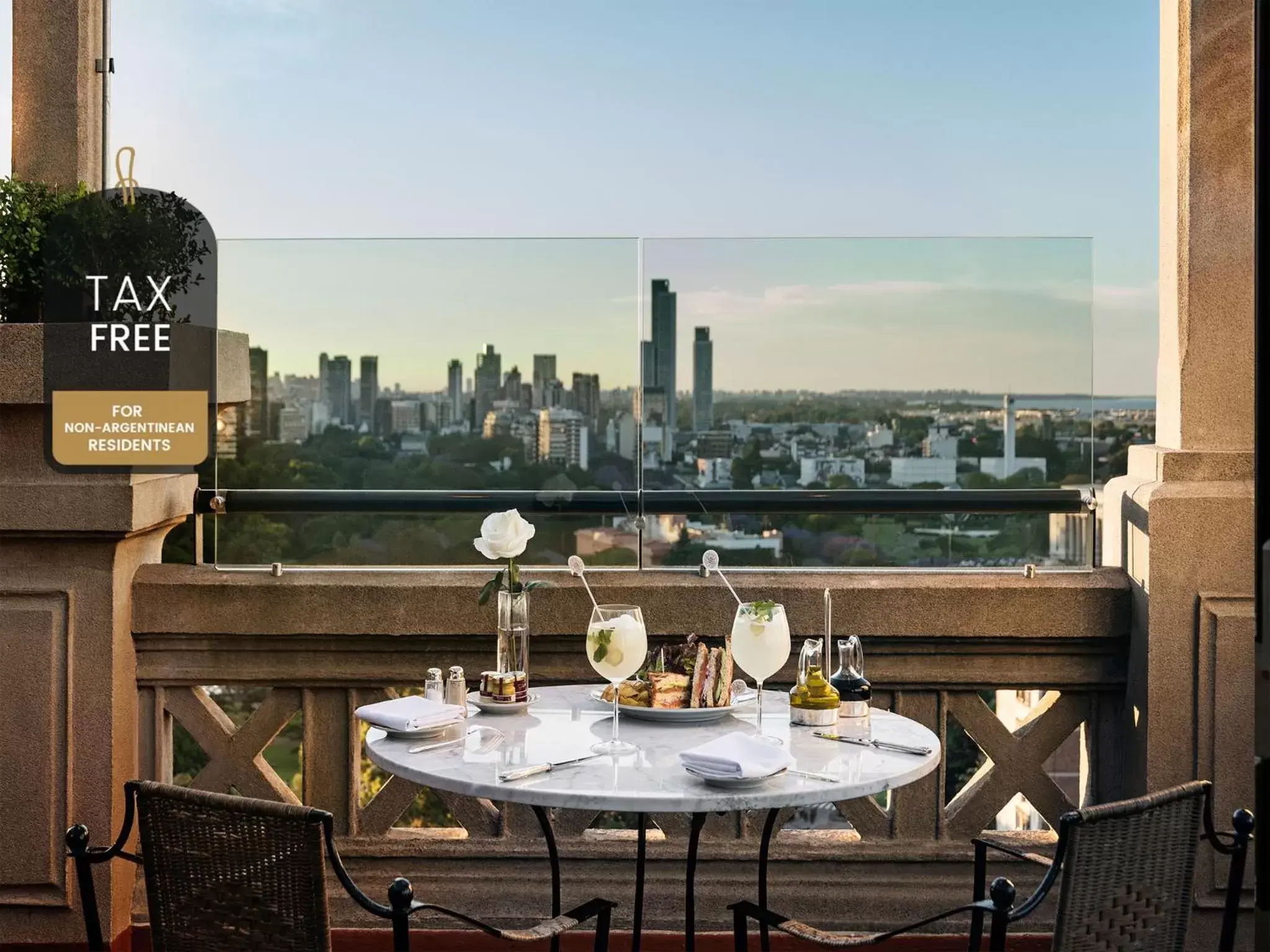 Lounge or bar in Alvear Palace Hotel - Leading Hotels of the World Lounge or bar in Alvear Palace Hotel - Leading Hotels of the World