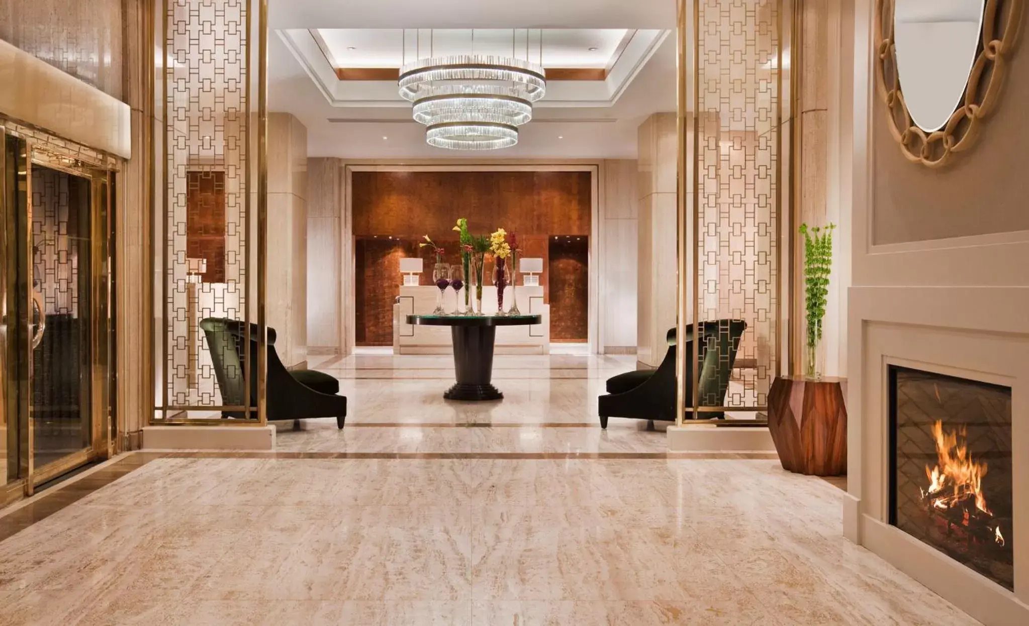Lobby or reception, Lobby/Reception in Omni Mont-Royal Hotel