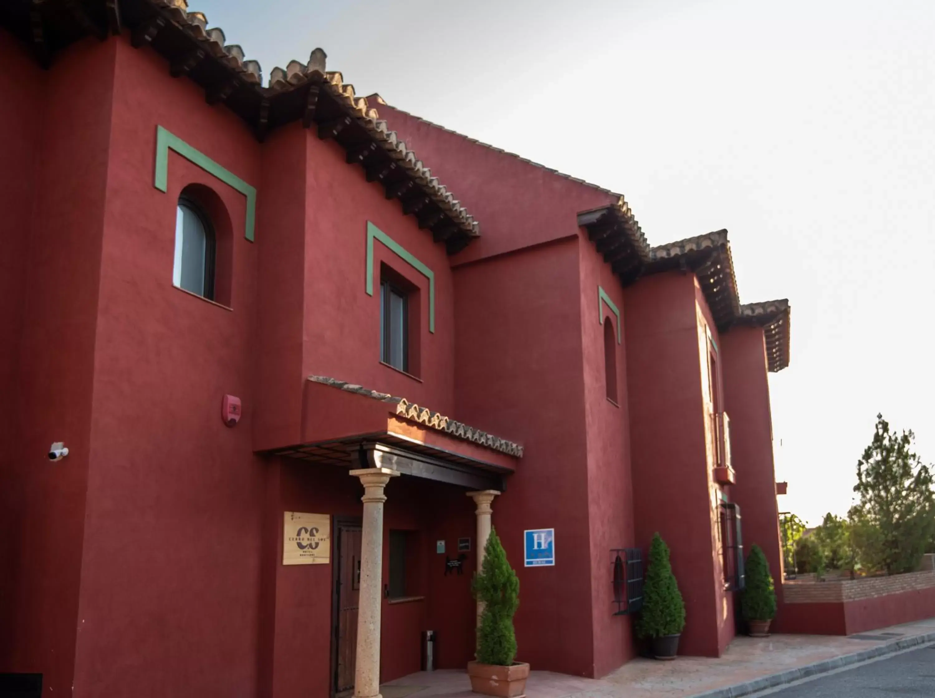 Facade/entrance, Property Building in Hotel Boutique Cerro del Sol