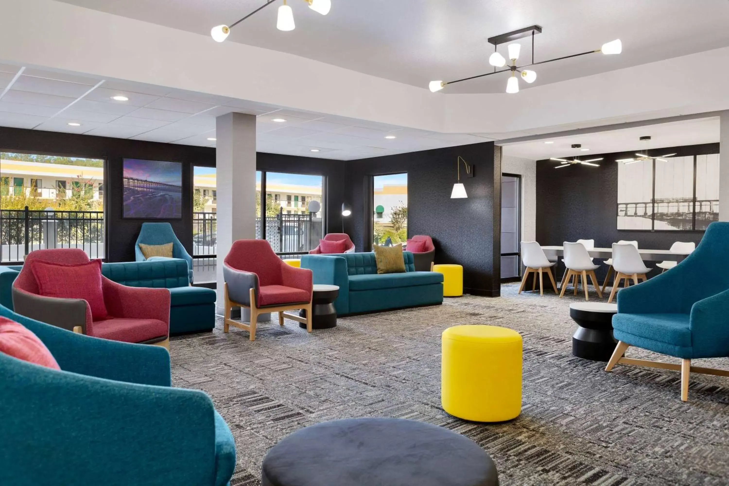Lobby or reception in La Quinta Inn & Suites by Wyndham Selma/Smithfield I-95 Lobby or reception in La Quinta Inn & Suites by Wyndham Selma/Smithfield I-95