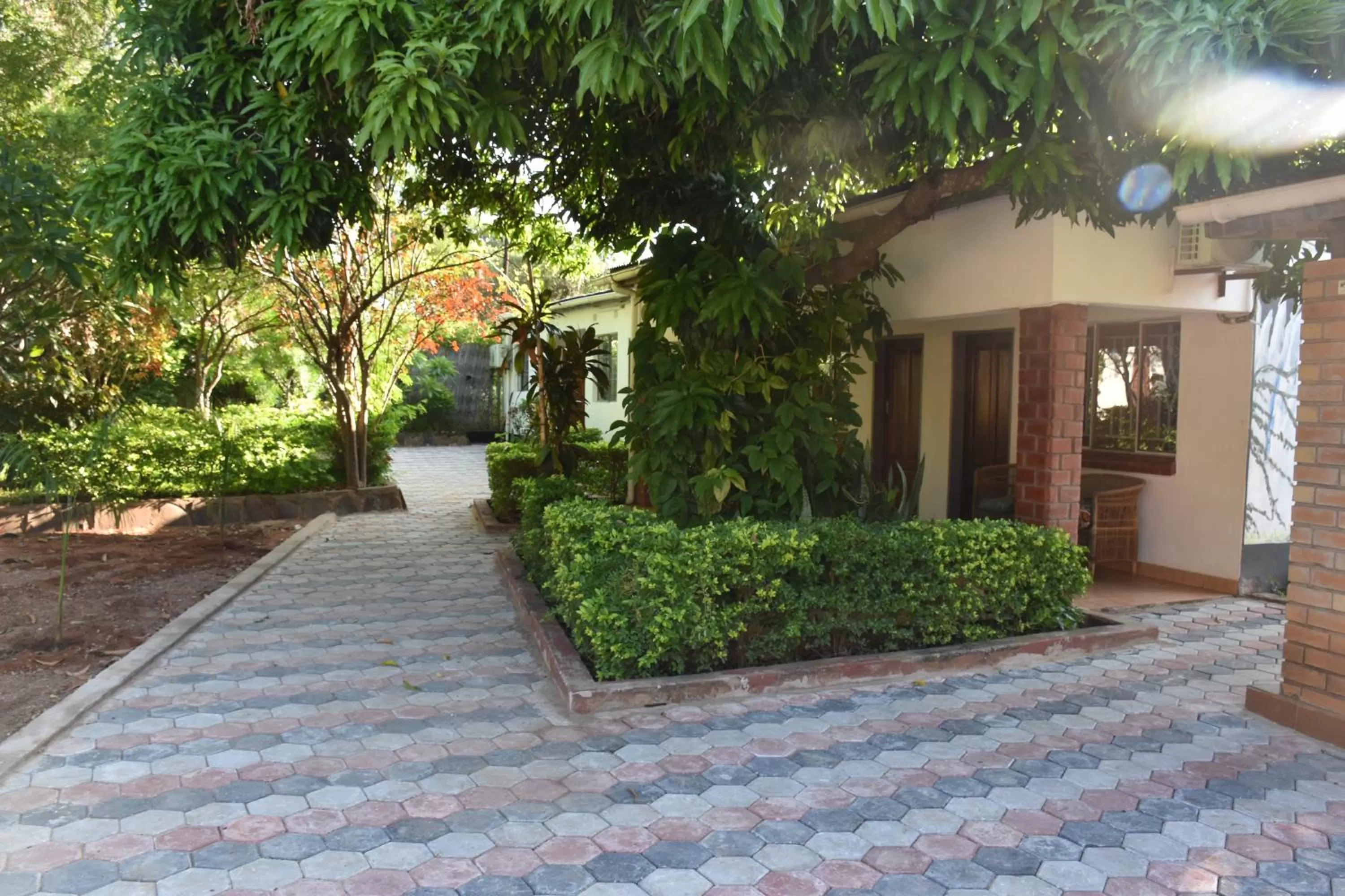 Property building in Tabonina Bis