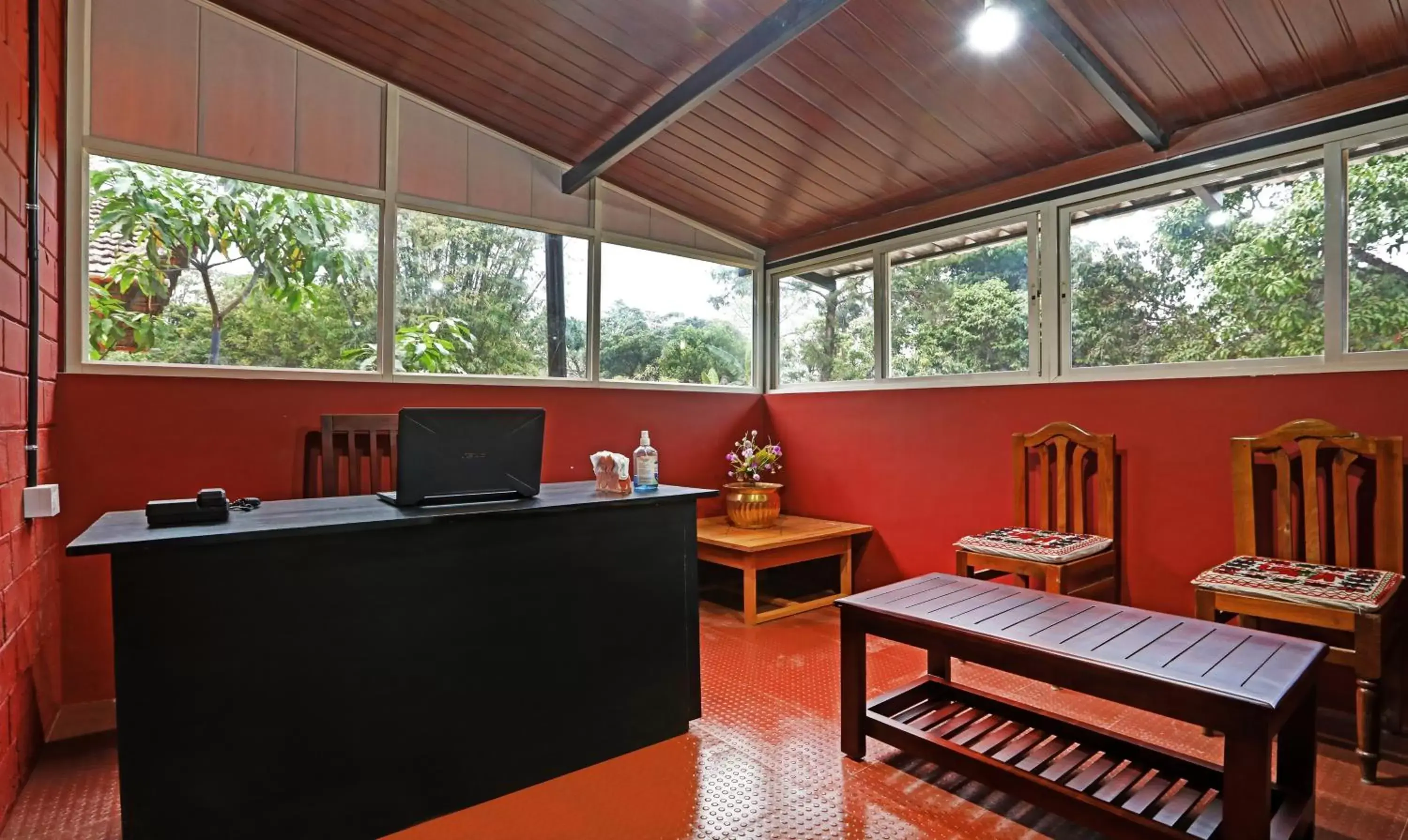 Lobby or reception in Hotel Allaranda Homestay Lobby or reception in Hotel Allaranda Homestay