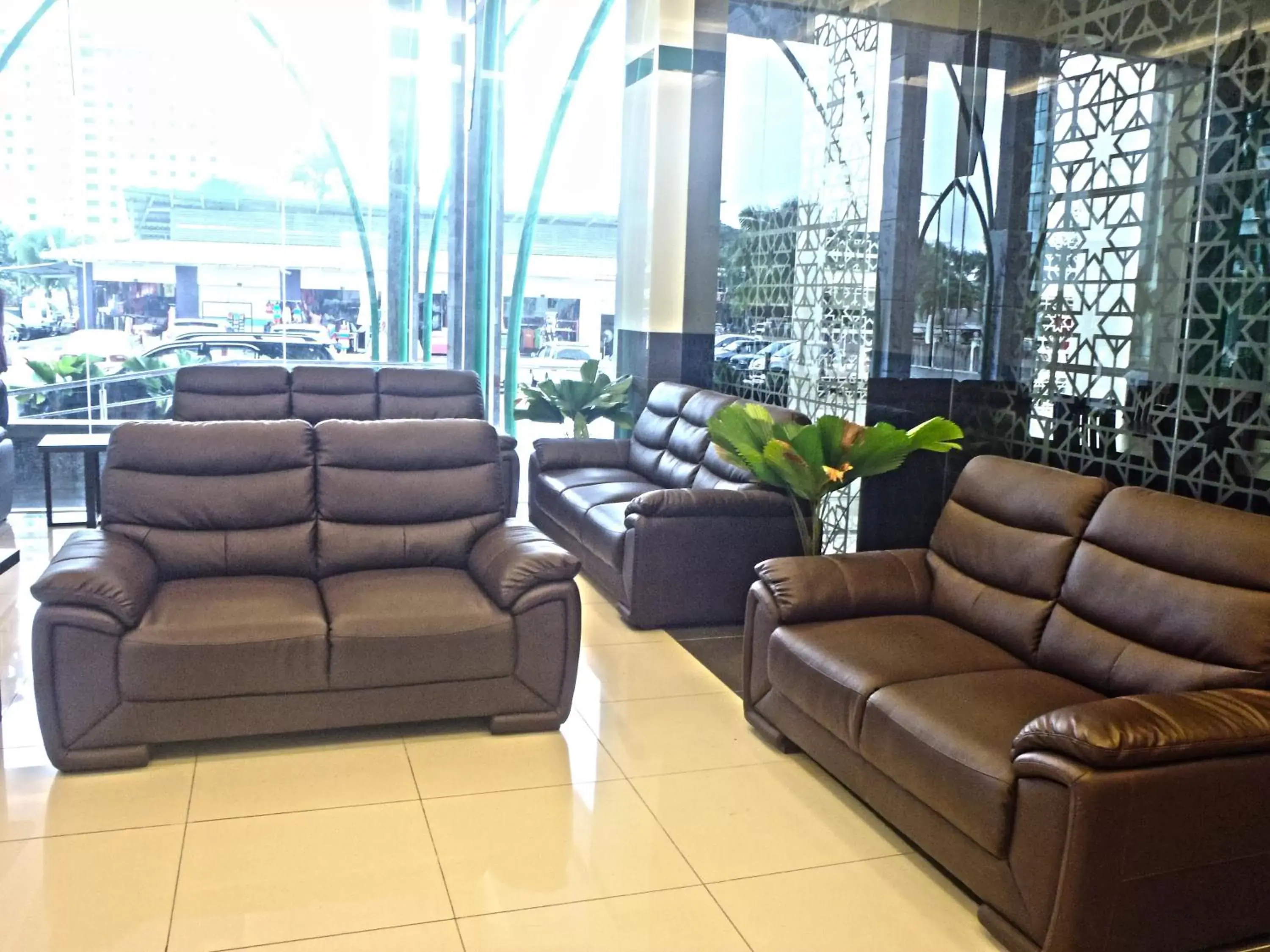Lobby or reception, Seating Area in HIG Hotel