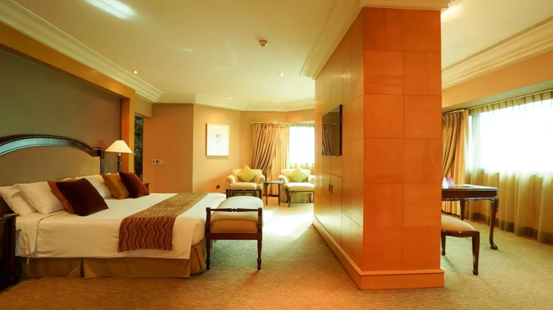Bedroom in The Heritage Hotel Manila
