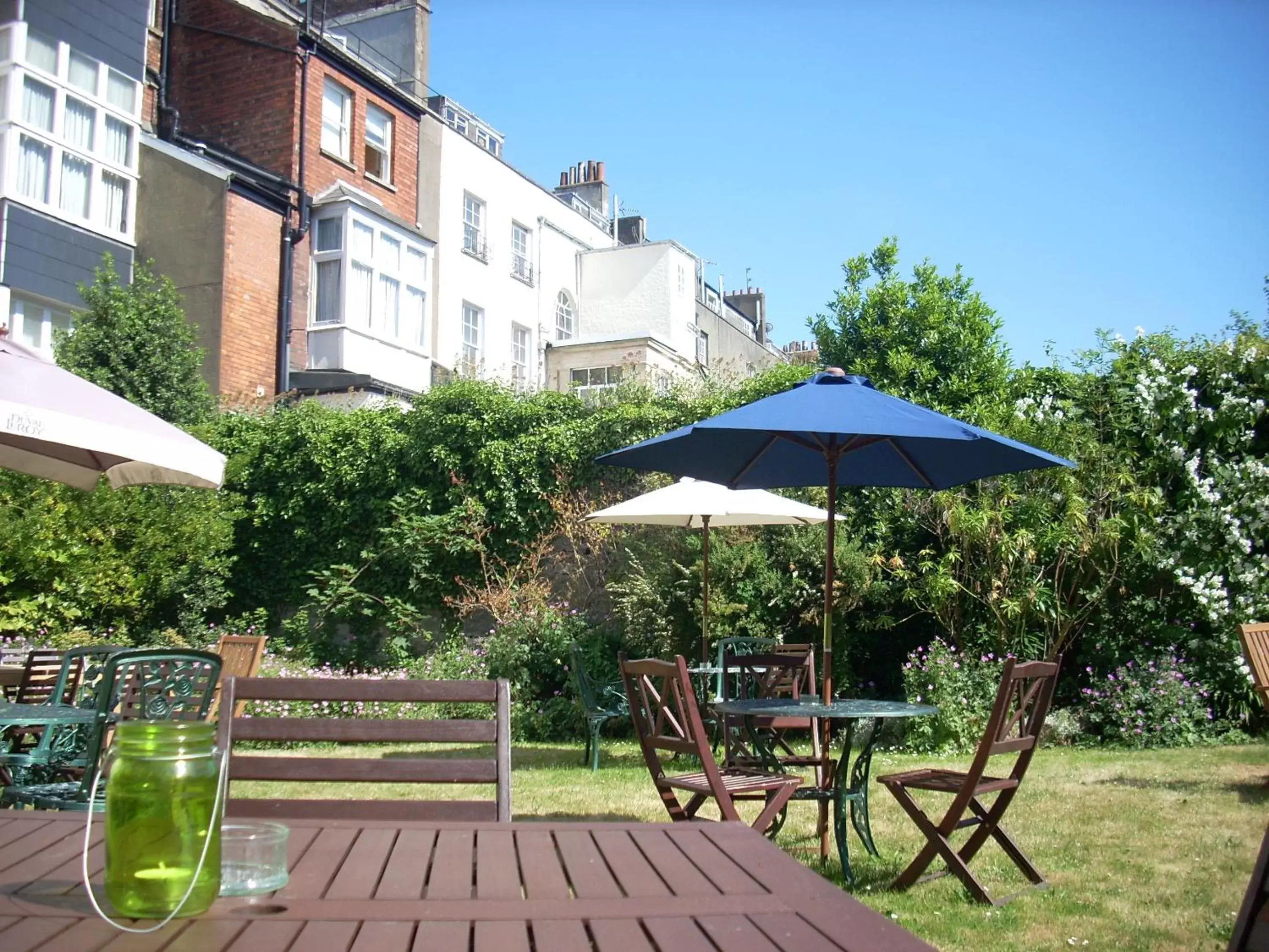 Garden, Swimming Pool in The Rodney Hotel