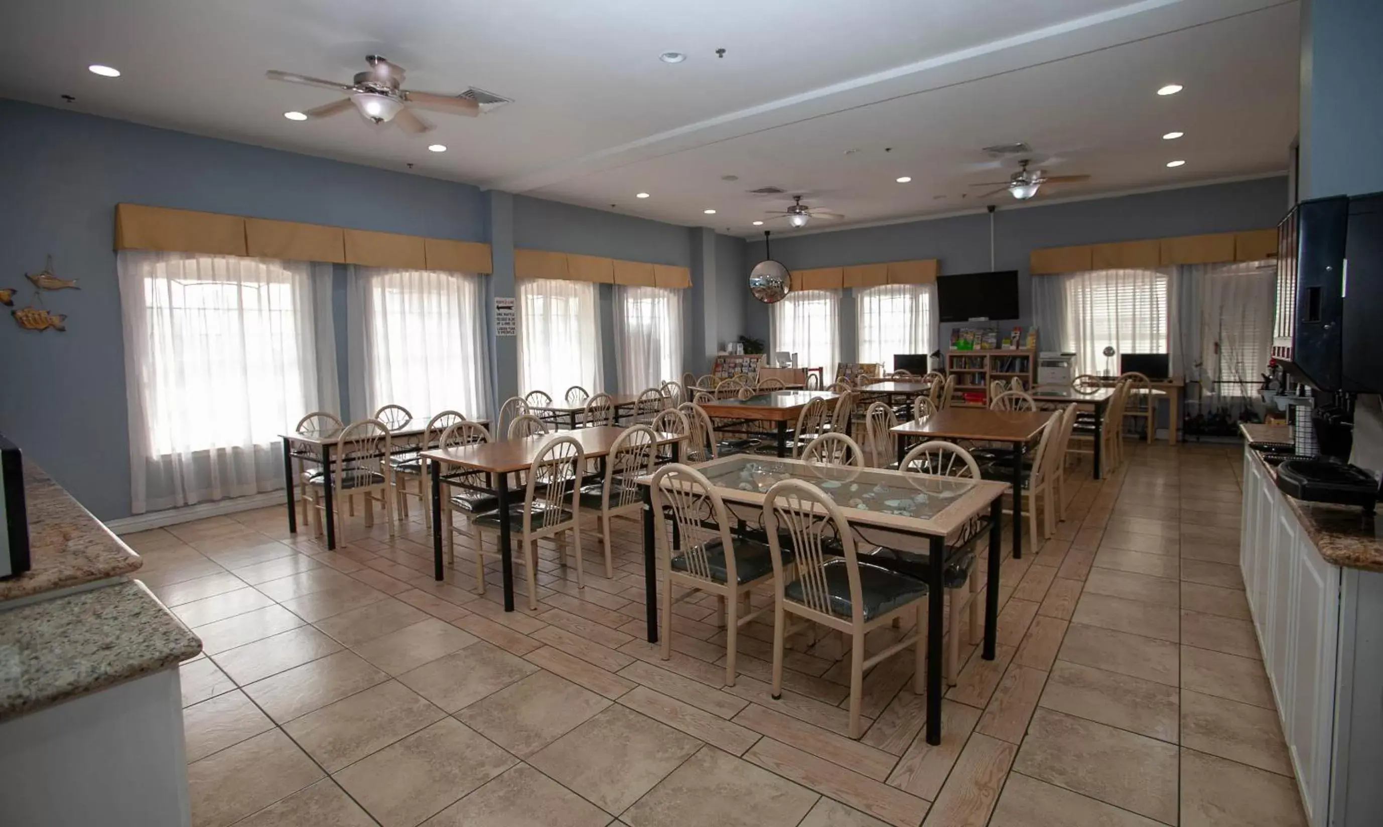 Breakfast, Restaurant/Places to Eat in Ramada by Wyndham & Suites South Padre Island