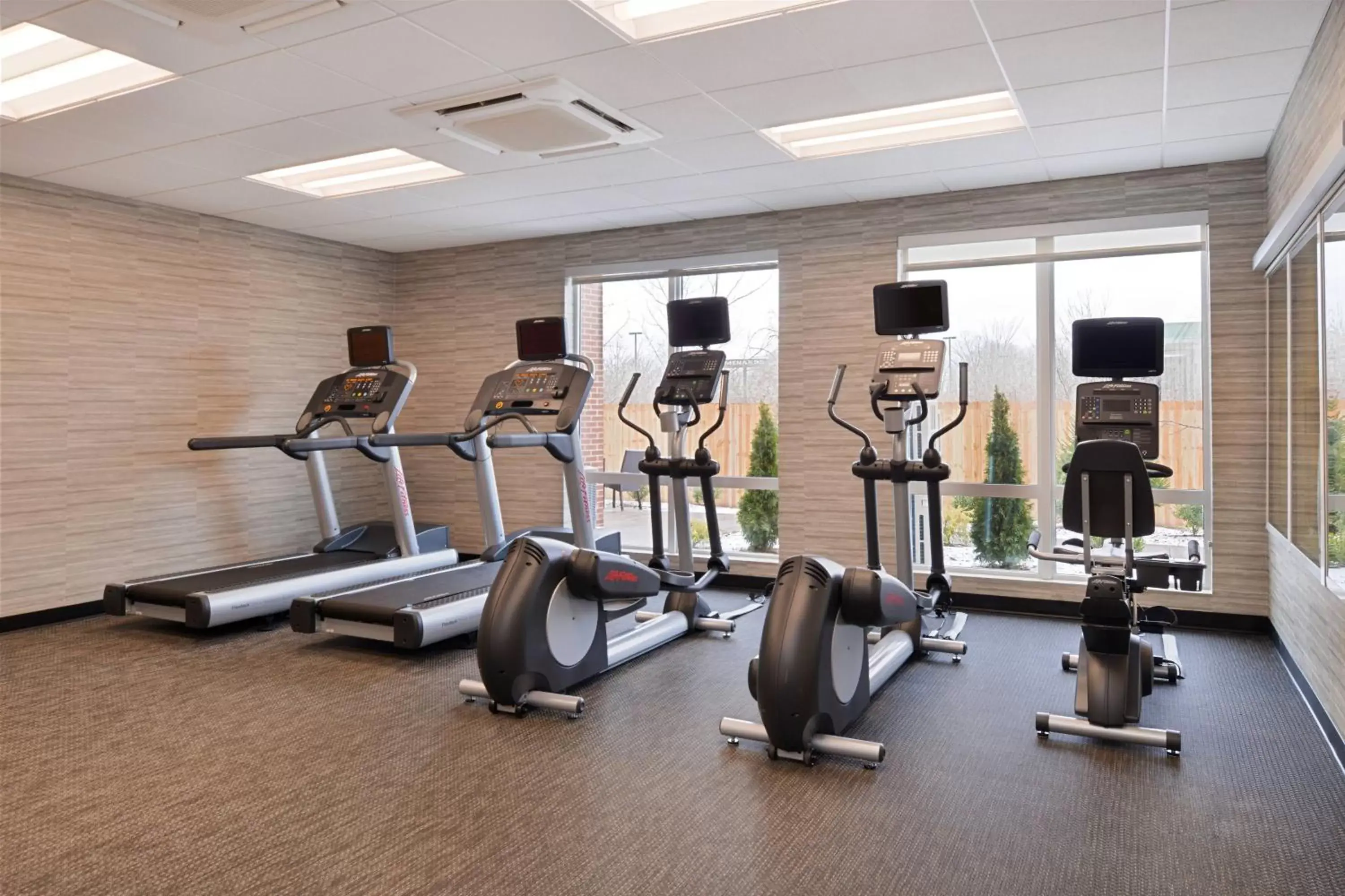 Fitness centre/facilities, Fitness Center/Facilities in Courtyard by Marriott Toledo North