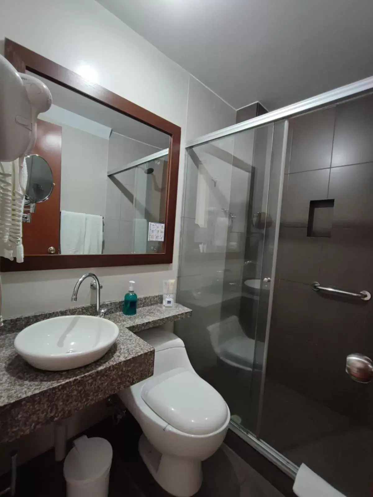 Bathroom in Hotel Casa Galvez