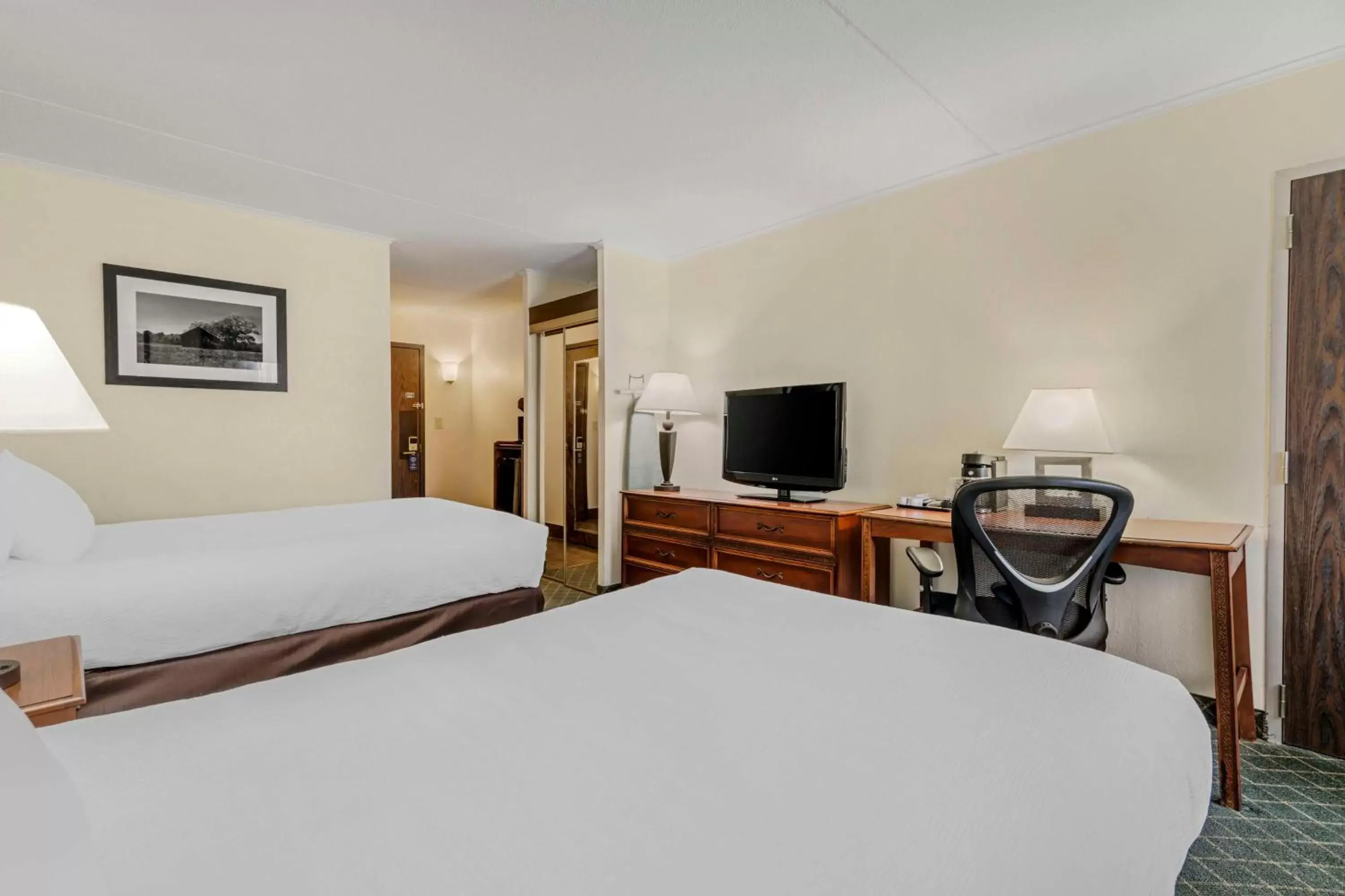 Bedroom, Bed in Best Western Plus Augusta Civic Center Inn Bedroom, Bed in Best Western Plus Augusta Civic Center Inn