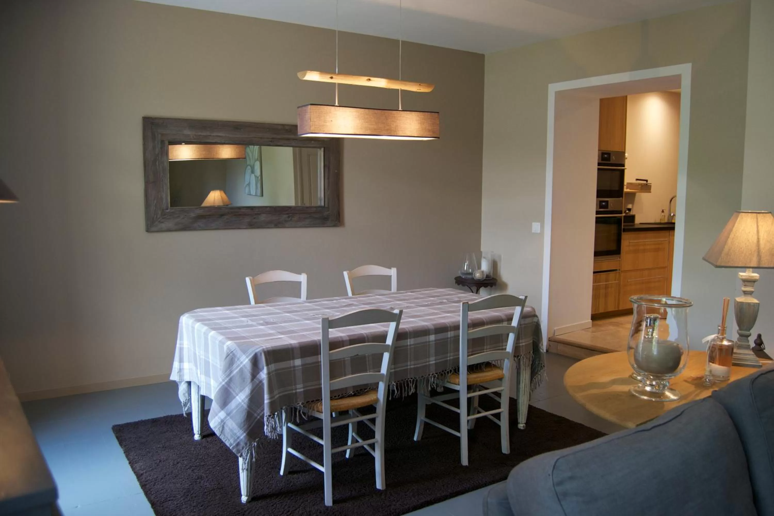 Dining area in Appart'hôtel 27 le lion d'or