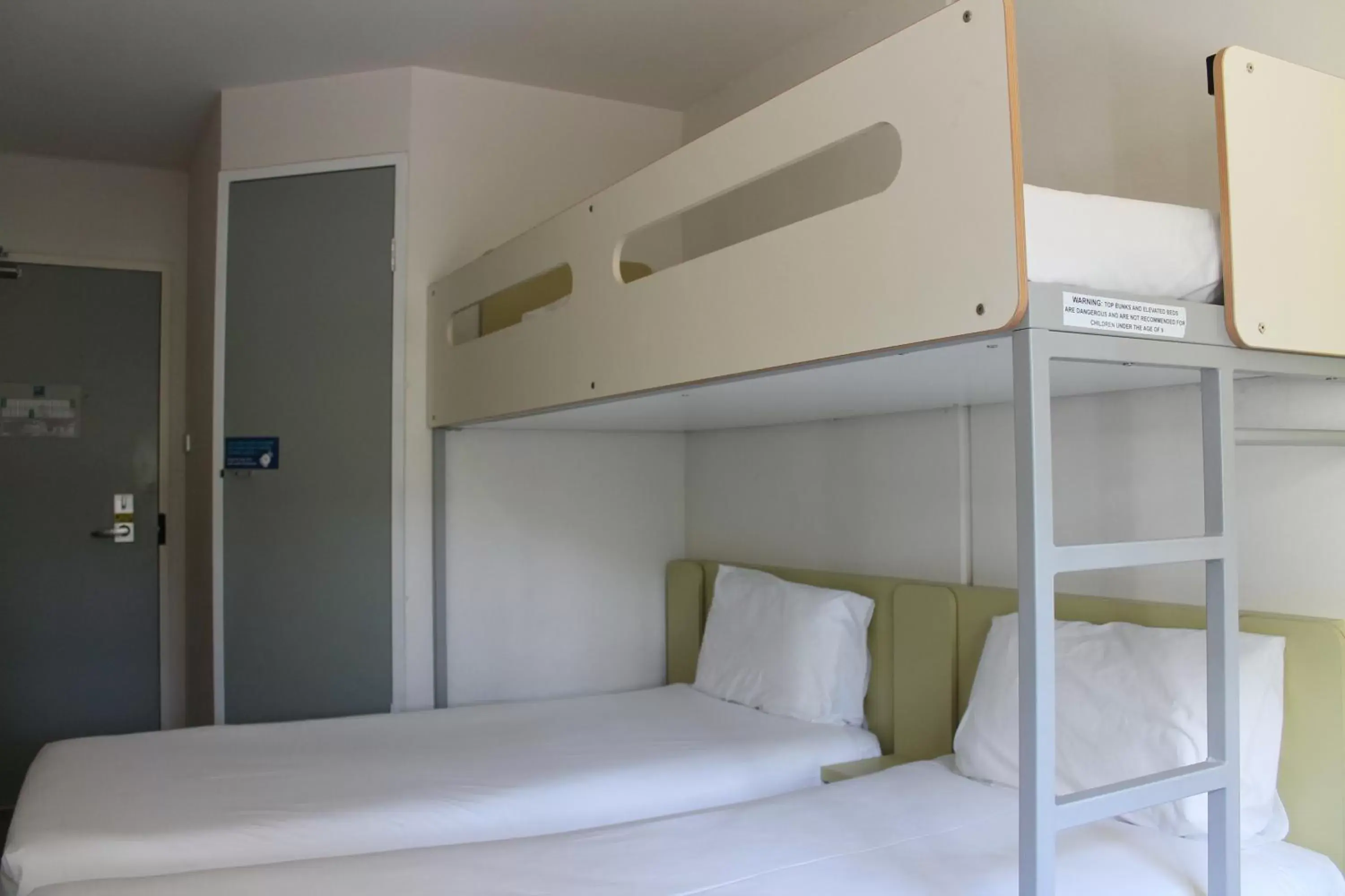 Bed, Bunk Bed in ibis Budget - Melbourne Airport