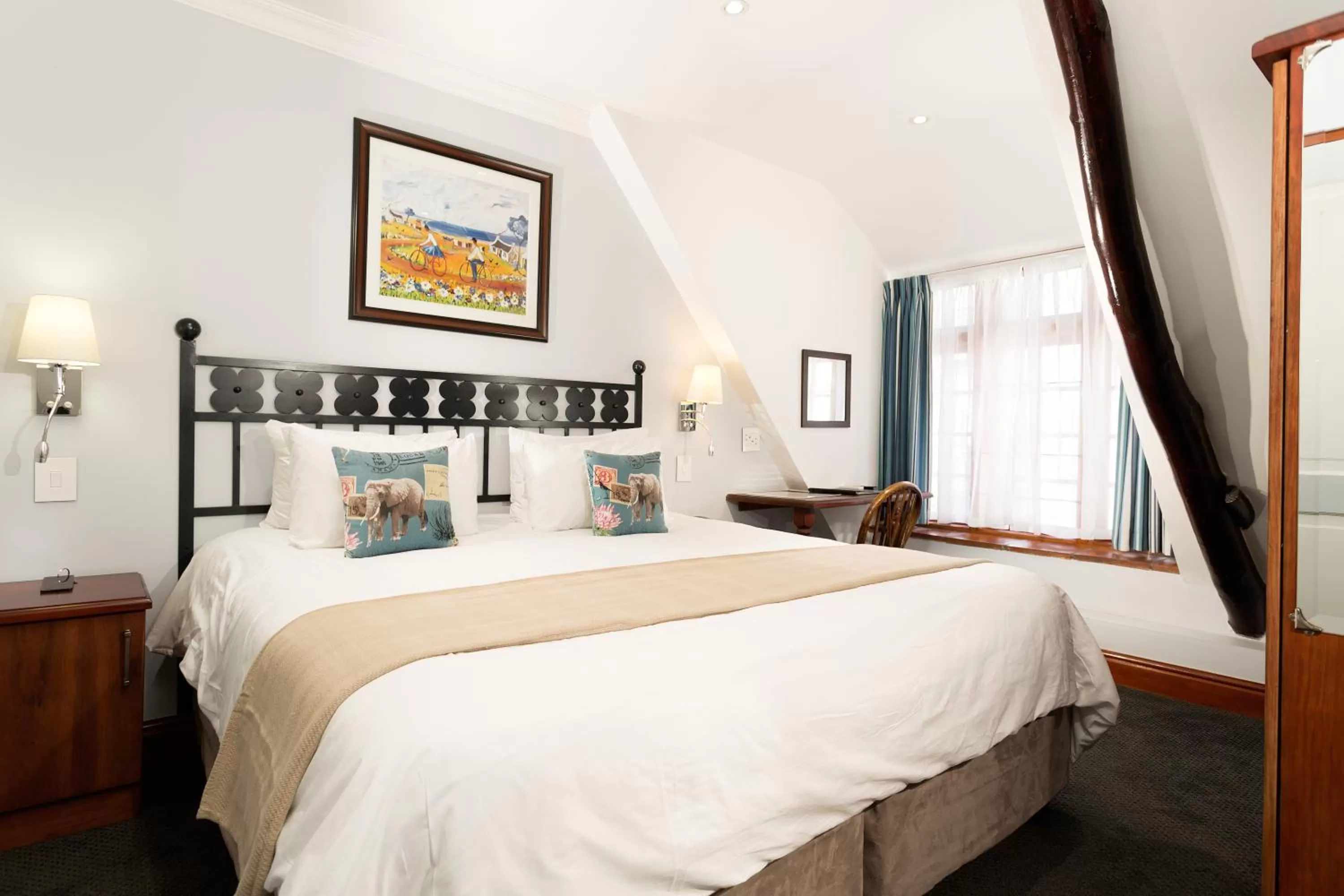 Other, Bed in The Stellenbosch Hotel