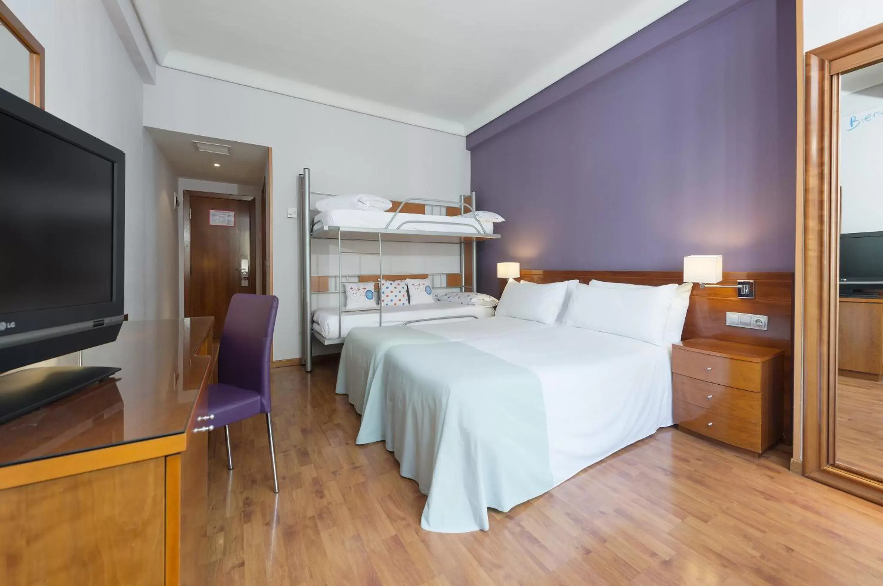 Photo of the whole room in Hotel Madrid Centro, Affiliated by Meliá