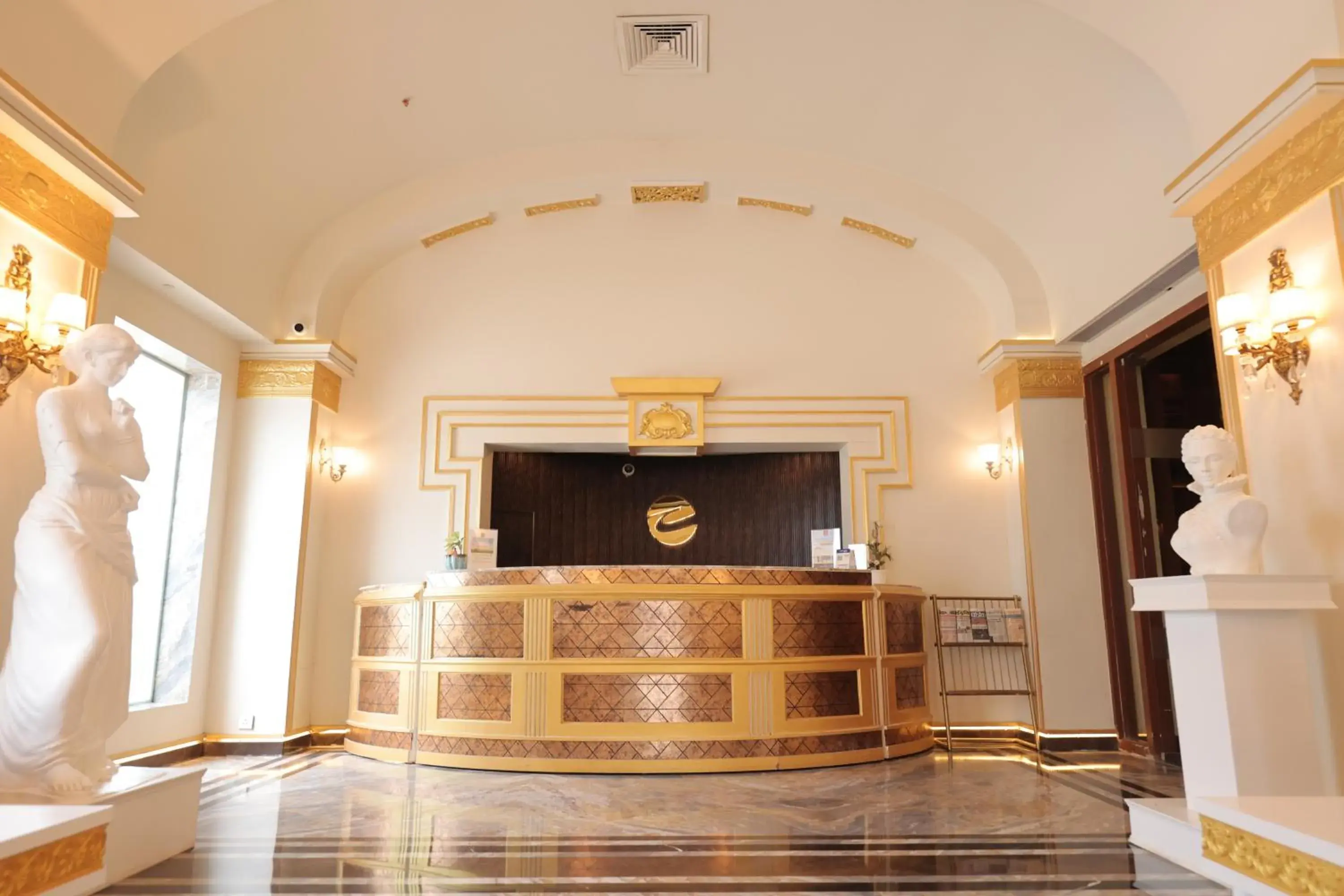 Lobby or reception, Lobby/Reception in Clarion Inn Indore