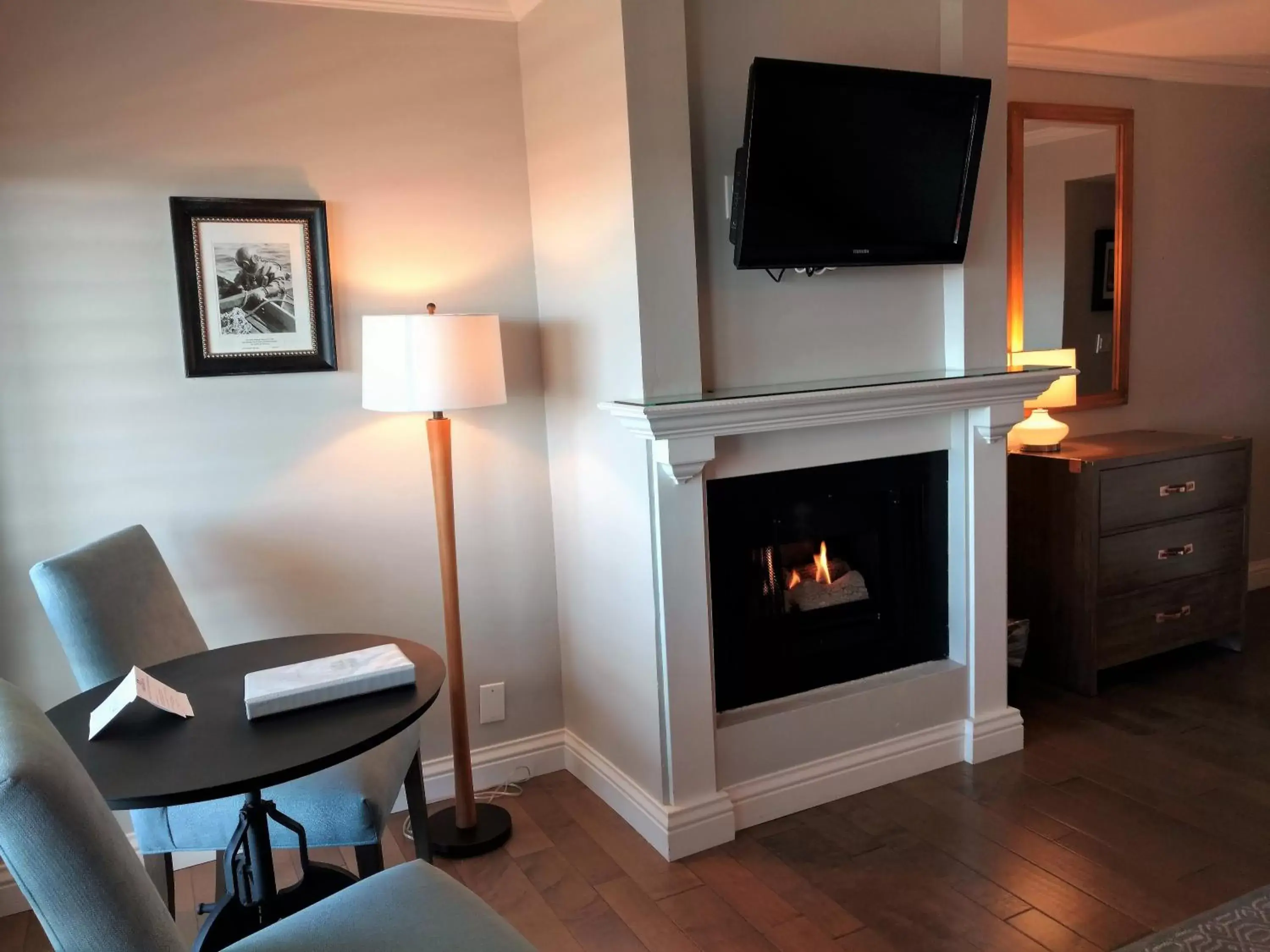 Area and facilities, TV/Entertainment Center in 456 Embarcadero Inn & Suites