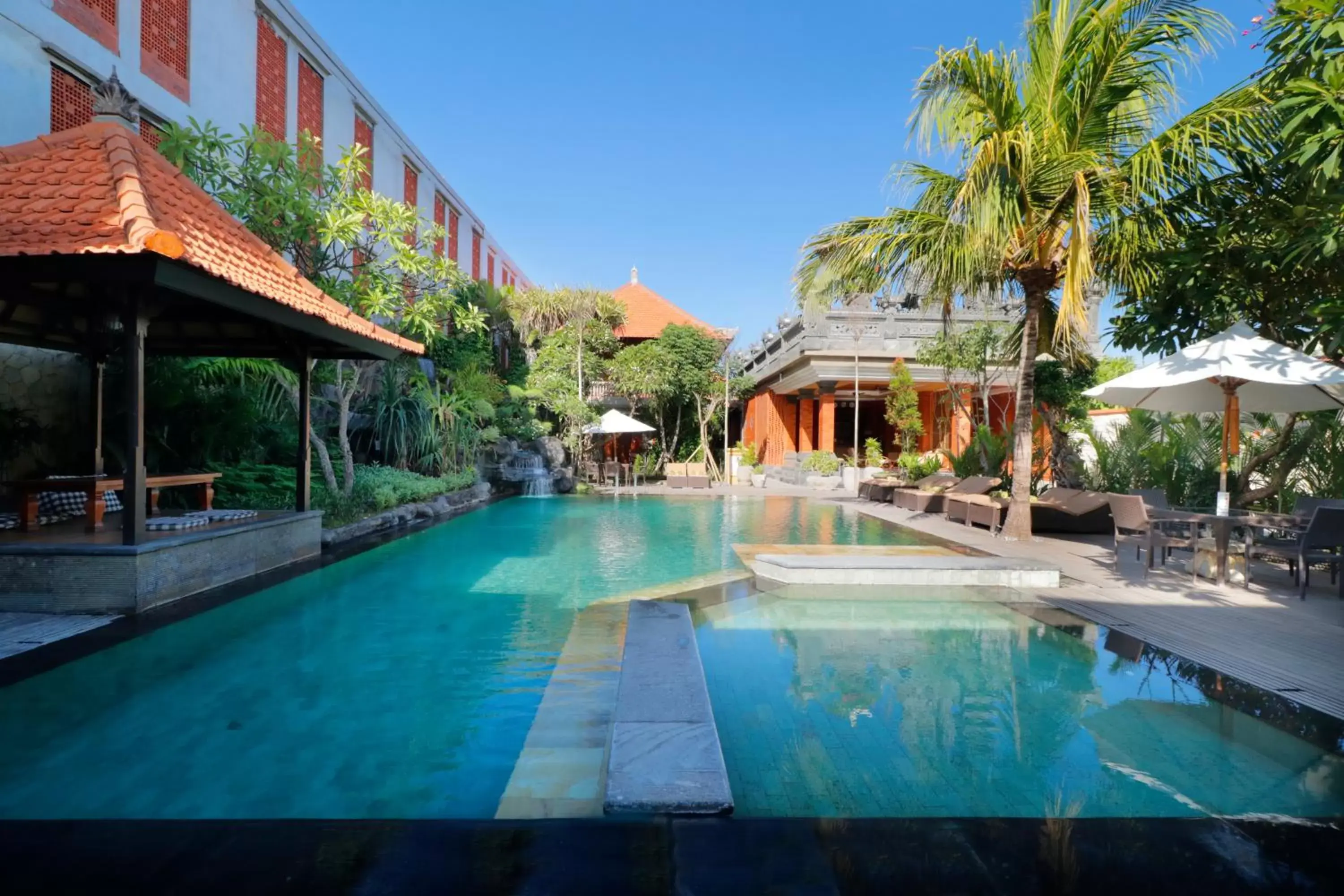 Swimming pool in Adi Dharma Hotel Legian Swimming pool in Adi Dharma Hotel Legian