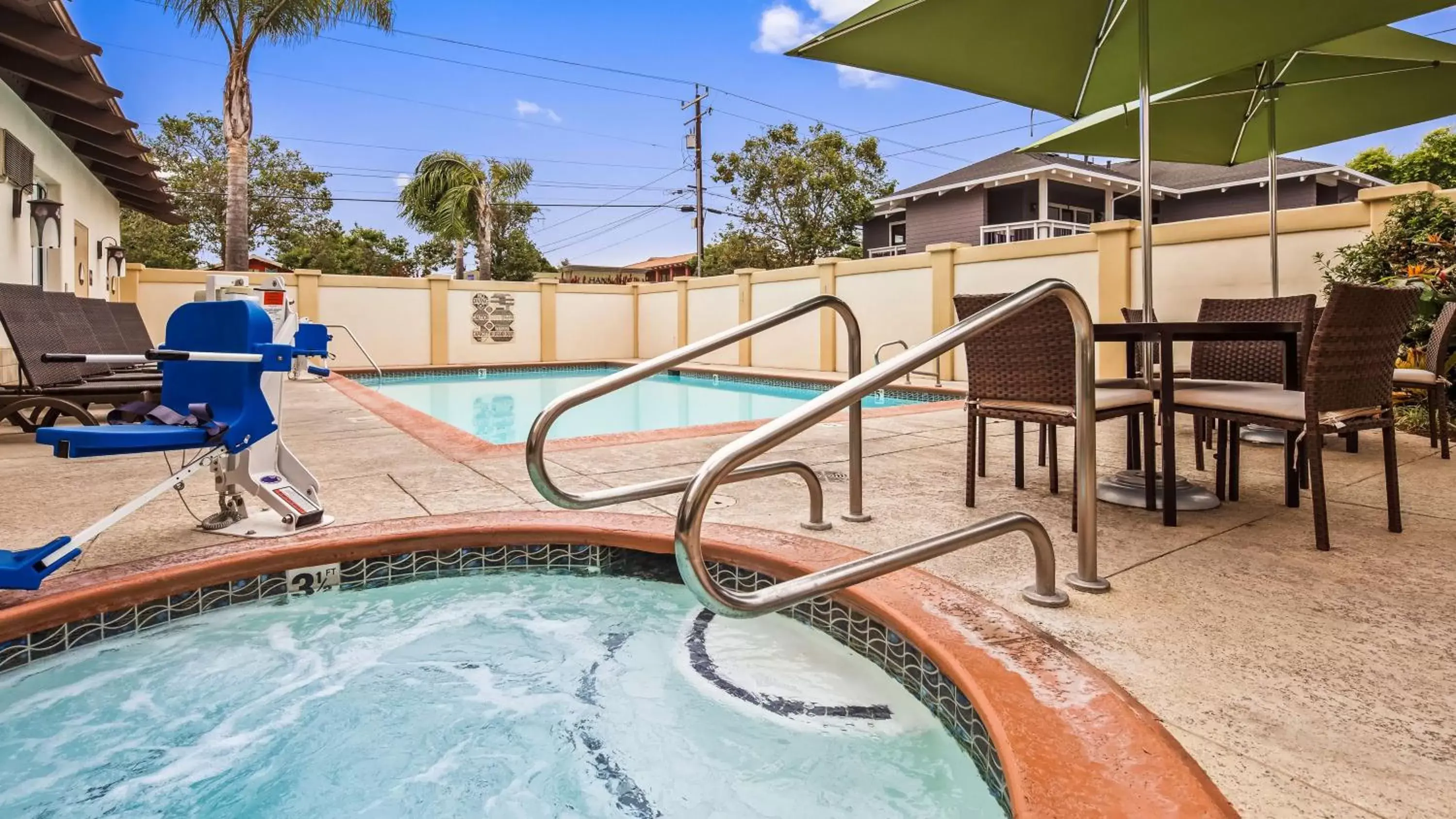 On site, Swimming Pool in Best Western Plus Capitola By-the-Sea Inn & Suites