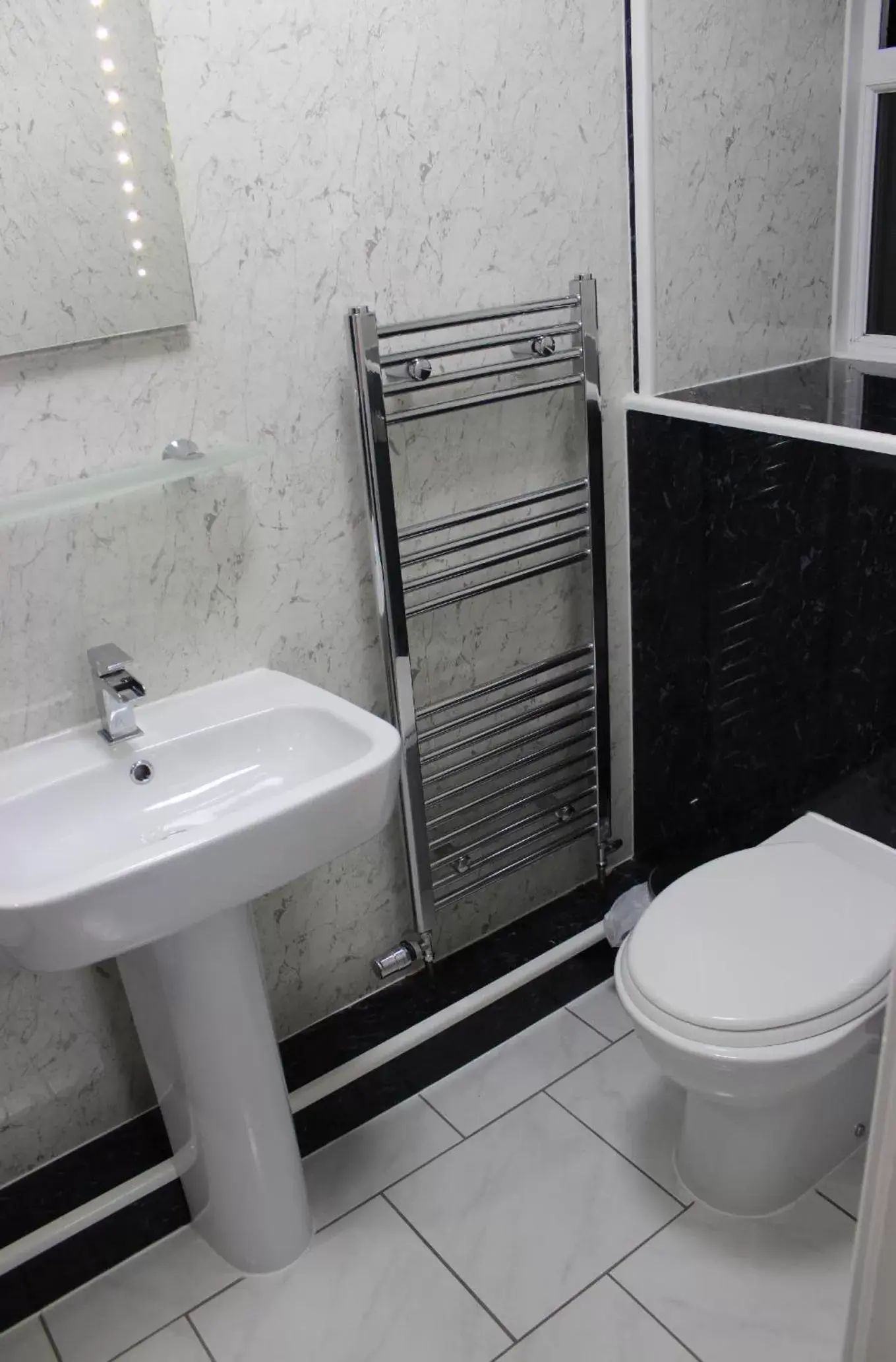 Bathroom in The Premier Lodge