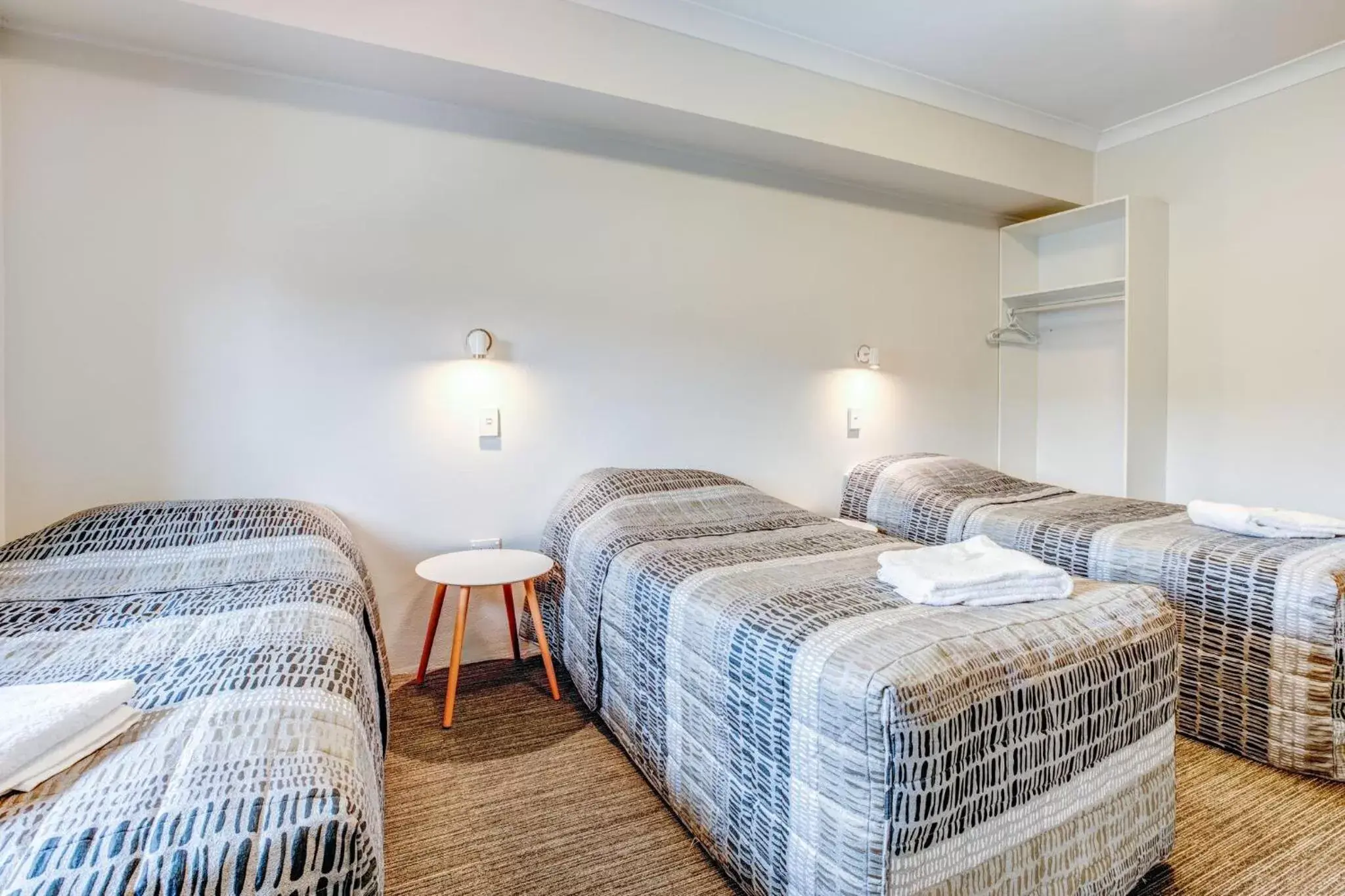 Photo of the whole room, Bed in Arena Hotel (formerly Sleep Express Motel) Photo of the whole room, Bed in Arena Hotel (formerly Sleep Express Motel)