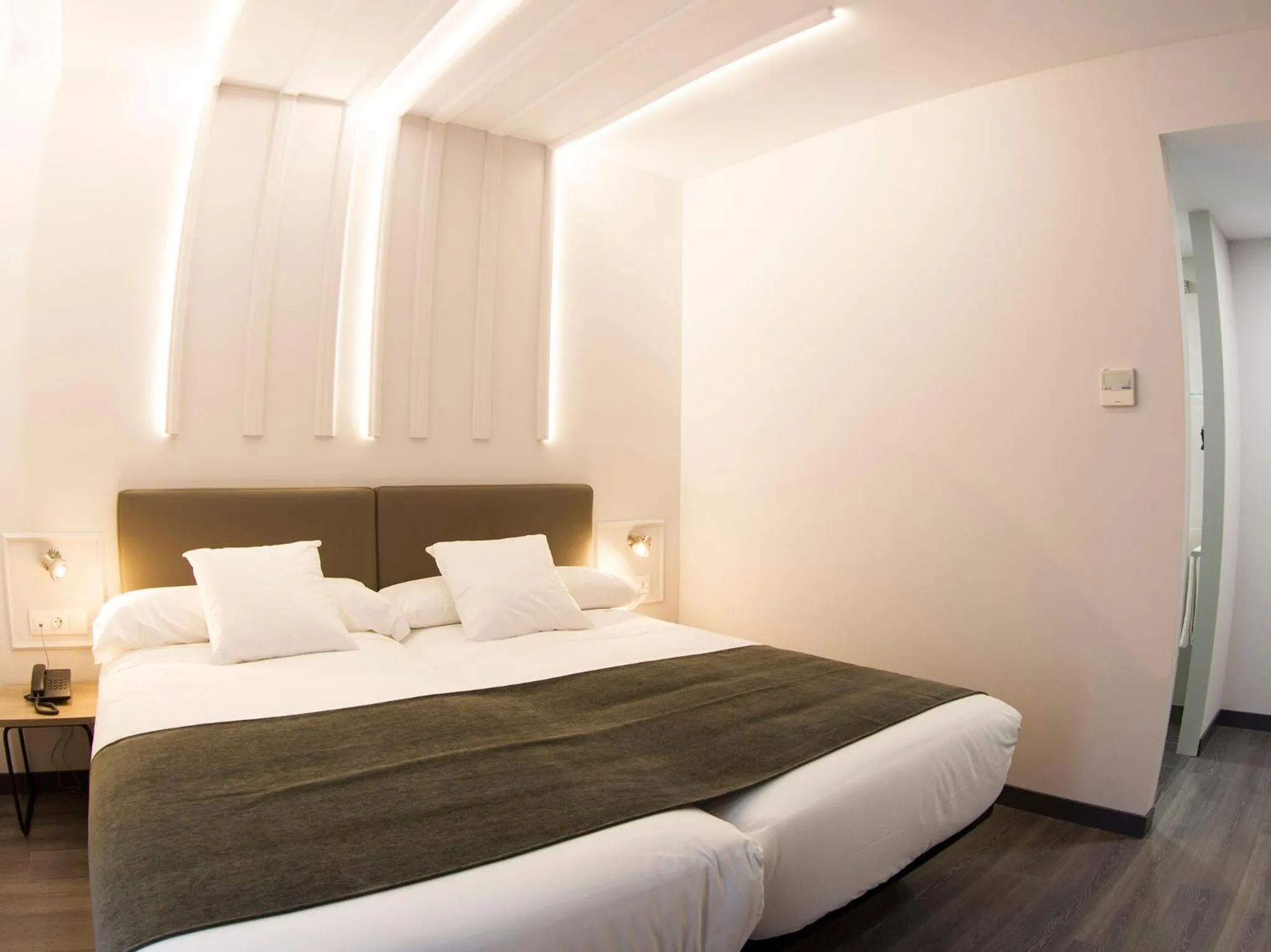 Bed in Hotel Lux Santiago