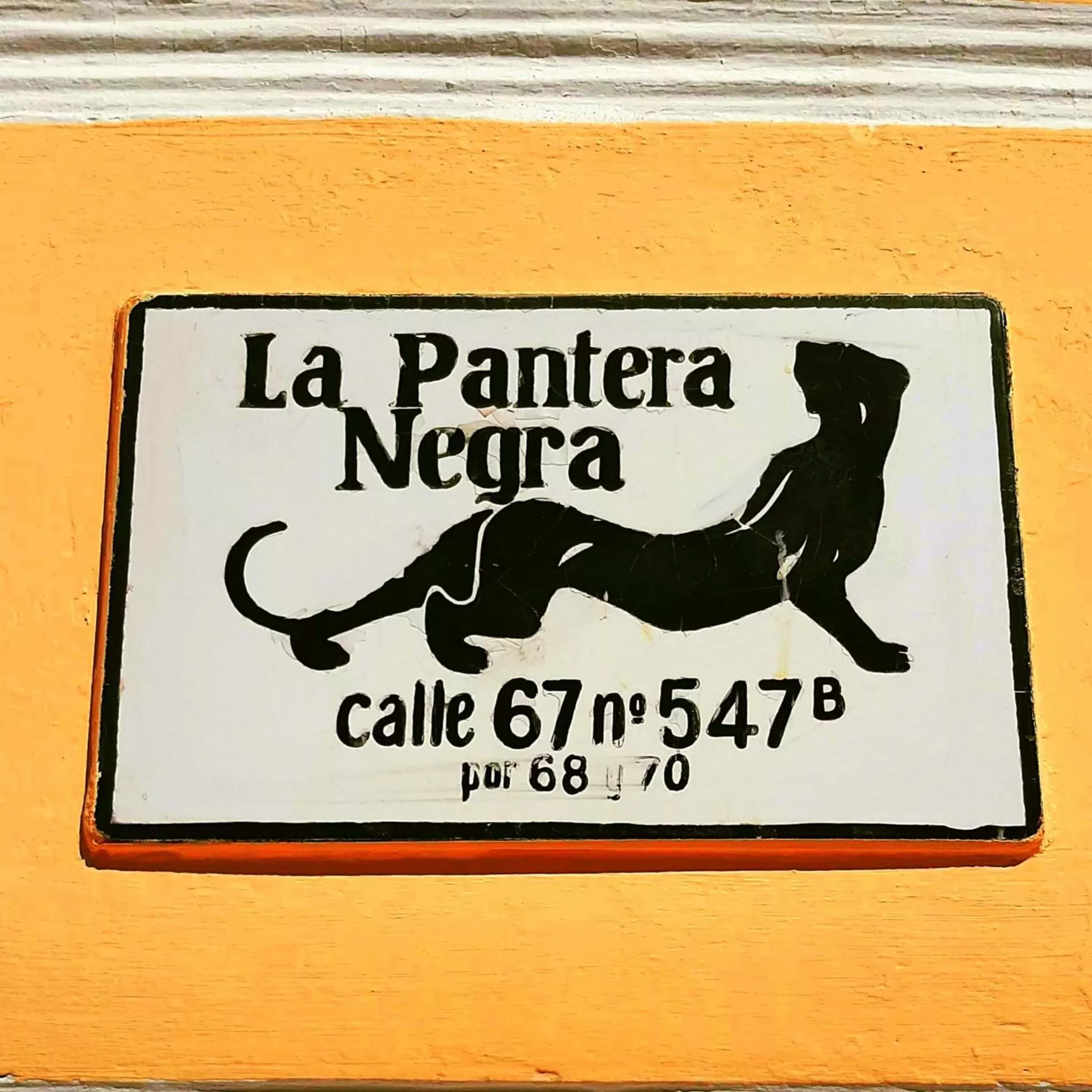 Property logo or sign in La Pantera Negra