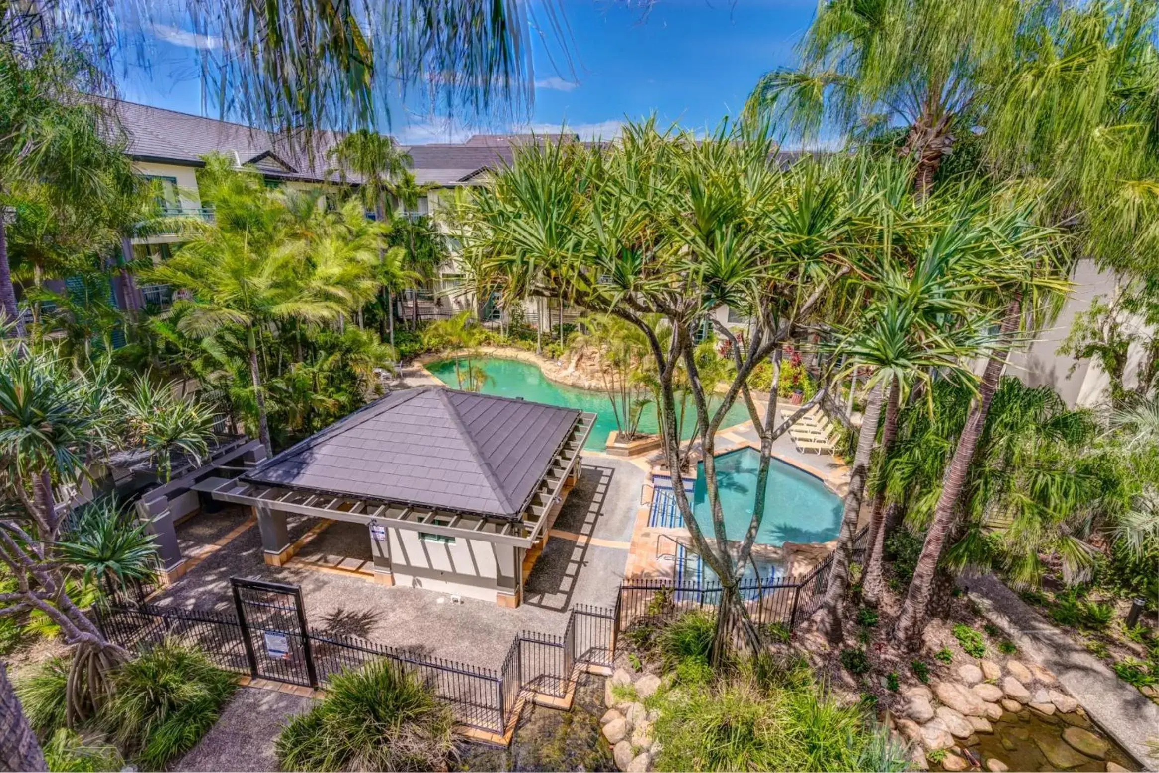 Day, Pool View in Currumbin Sands On The Beach