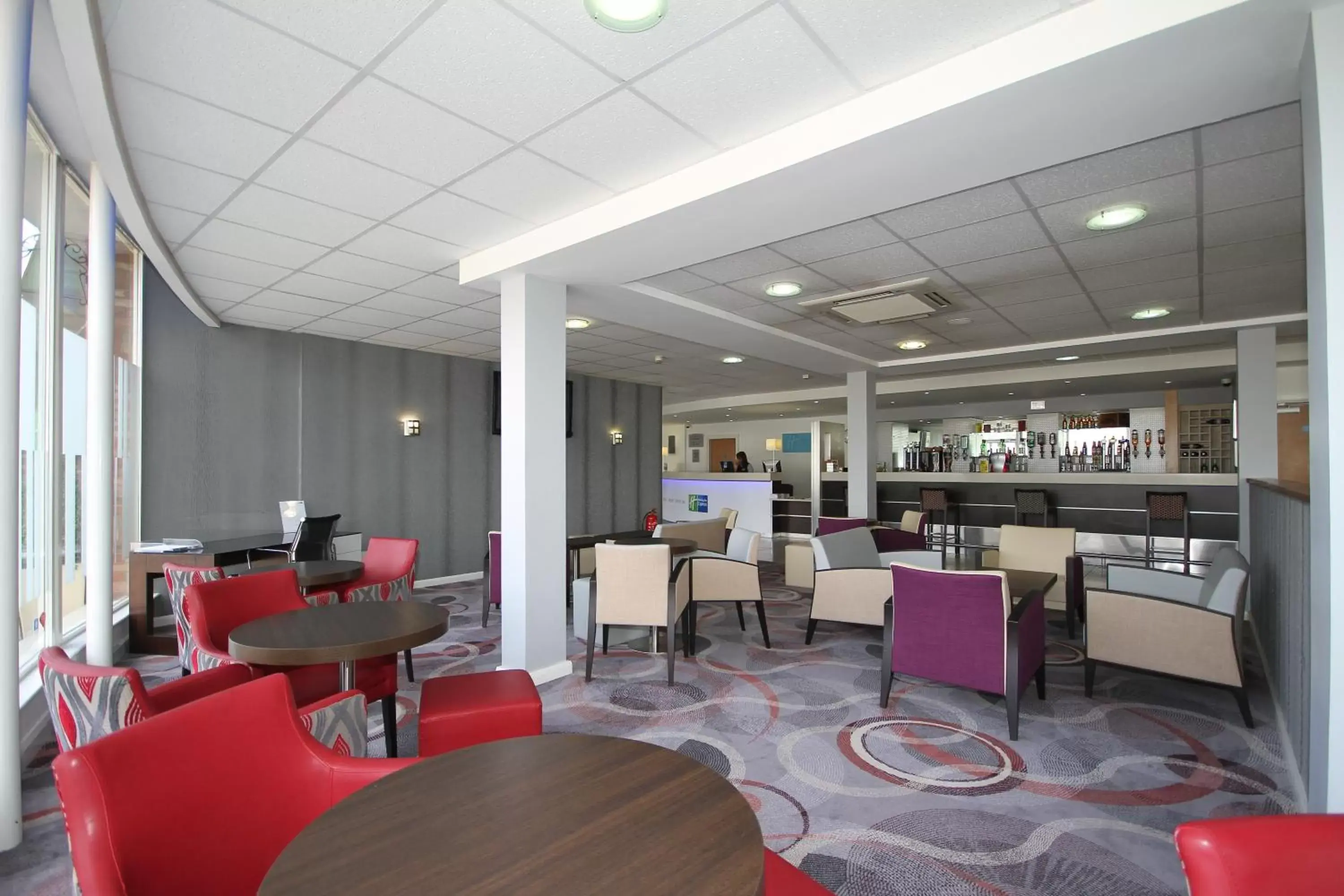 Property building, Restaurant/Places to Eat in Holiday Inn Express Nuneaton, an IHG Hotel