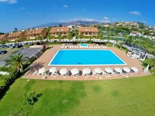 Swimming pool, Pool View in Residence Dei Margi