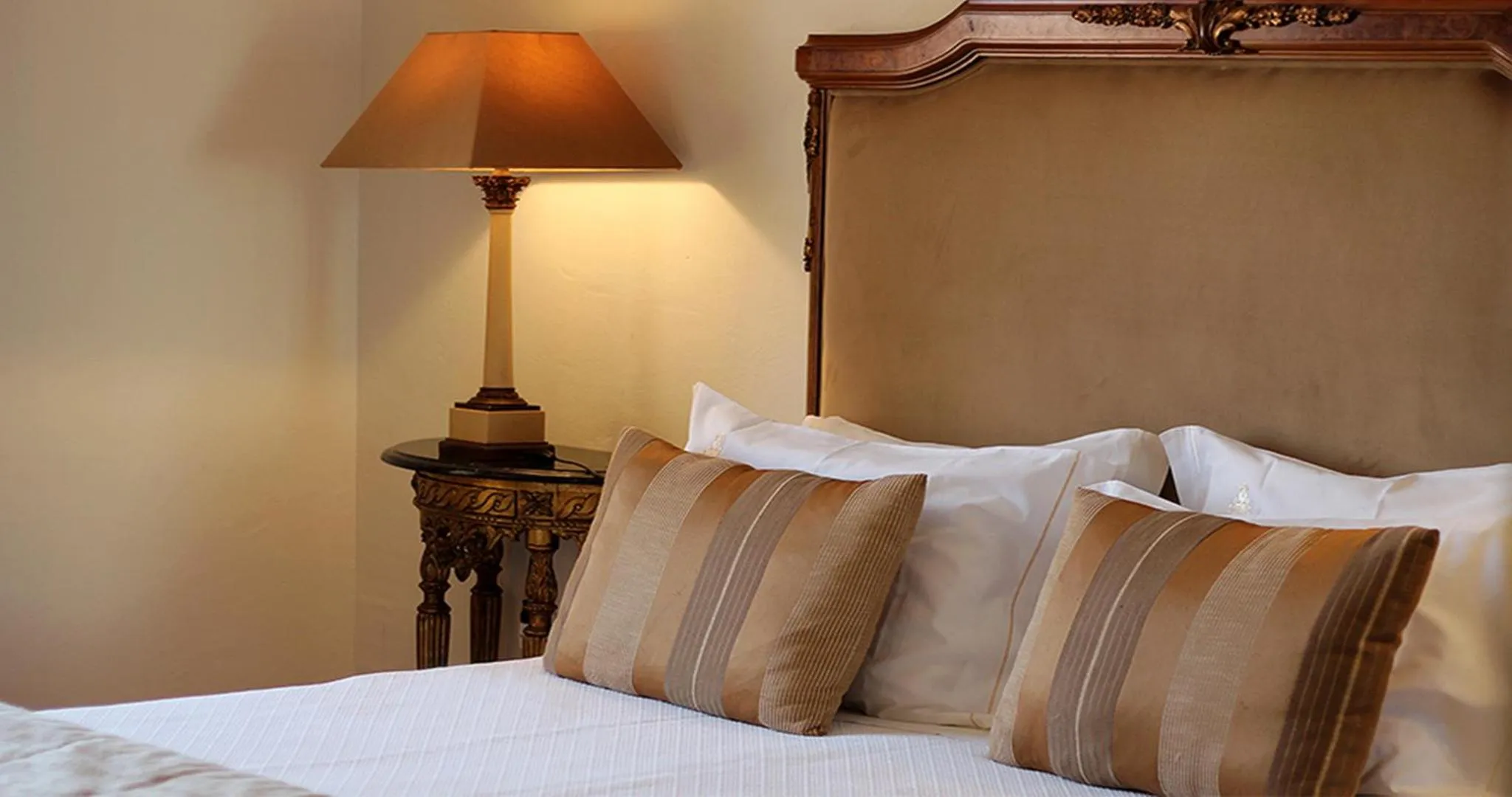 Bed in Hotel Real d Obidos