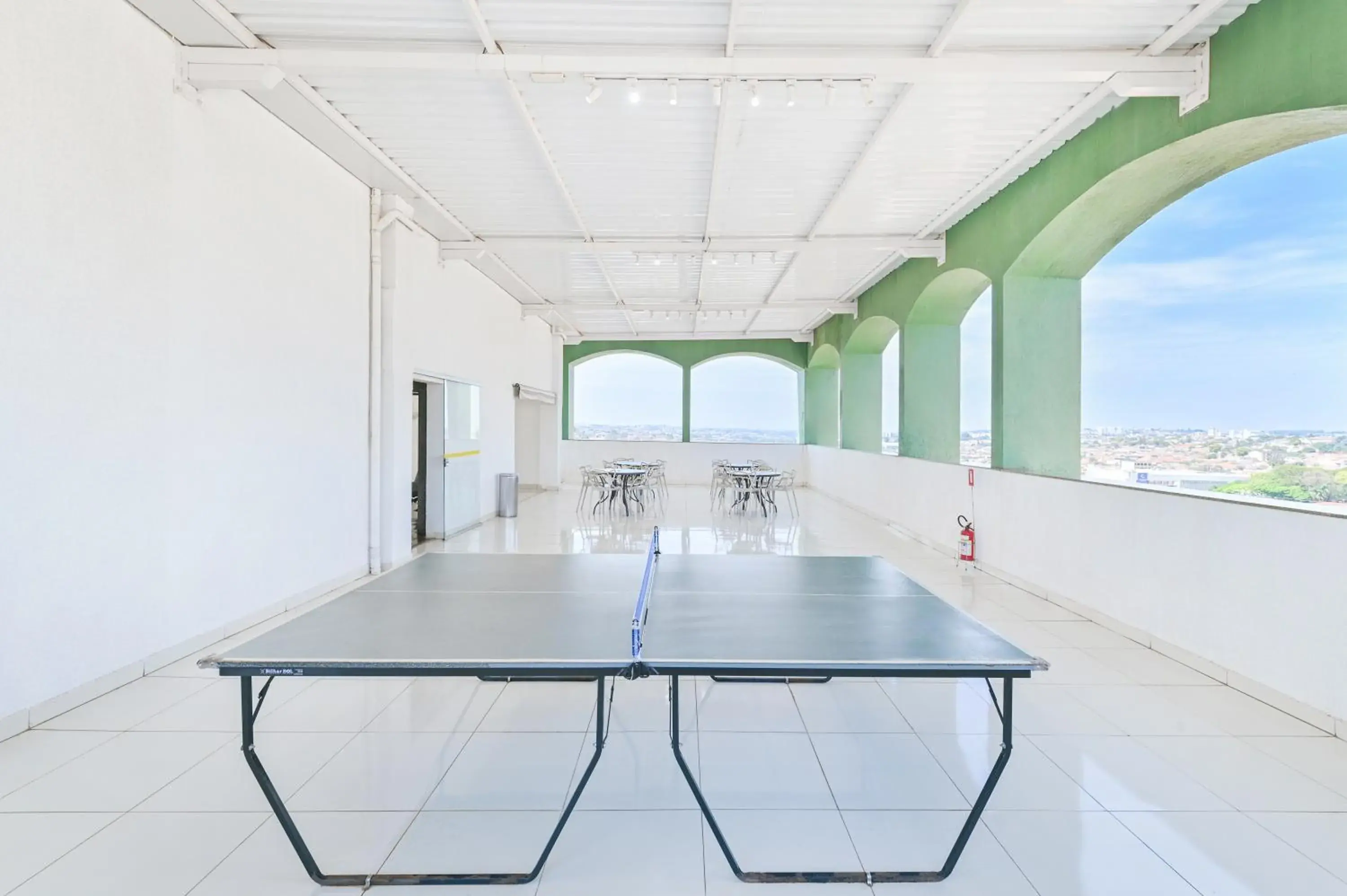 Game Room, Table Tennis in Nacional Inn Limeira