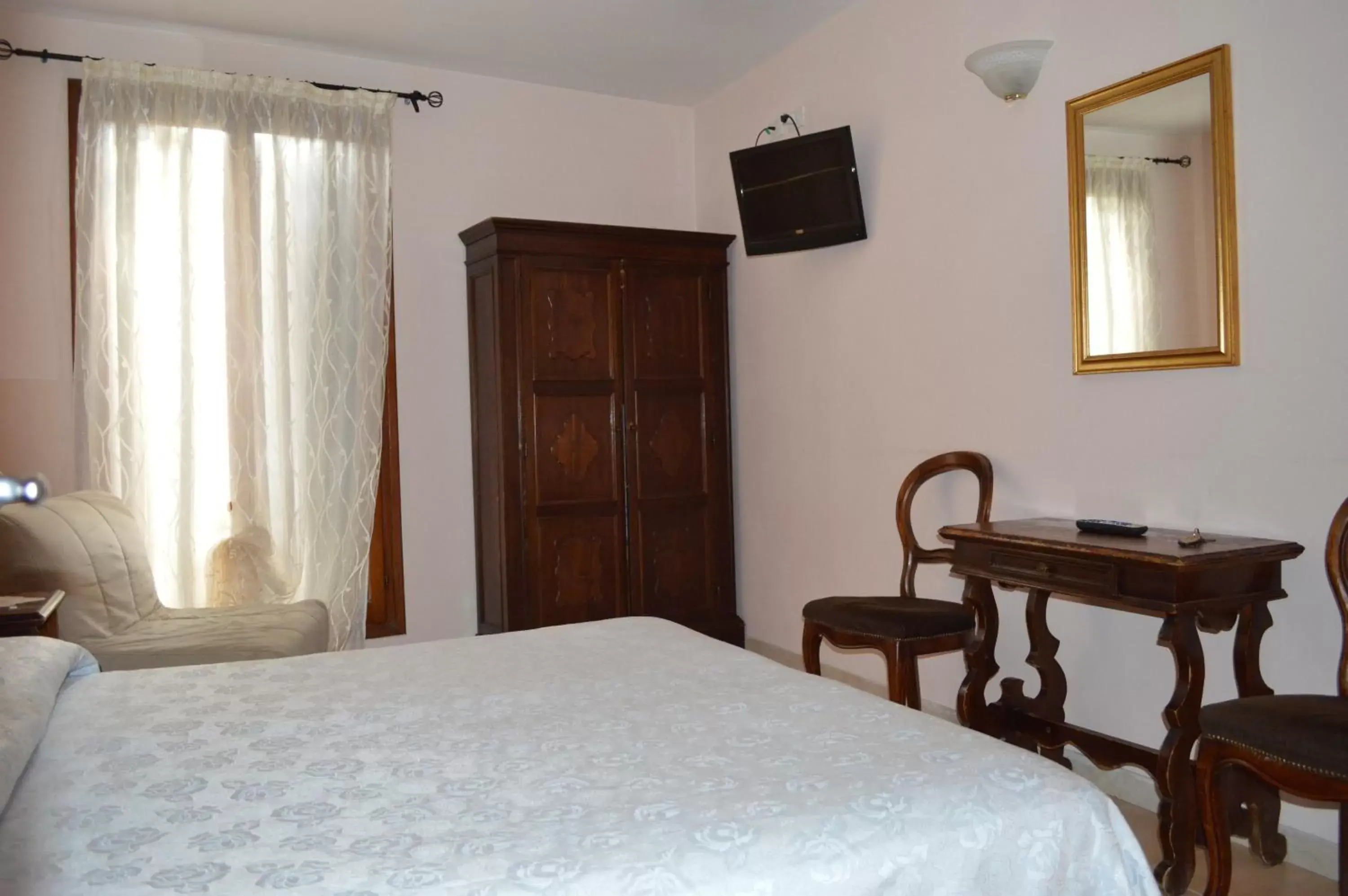 Bed in Hotel Locanda Salieri