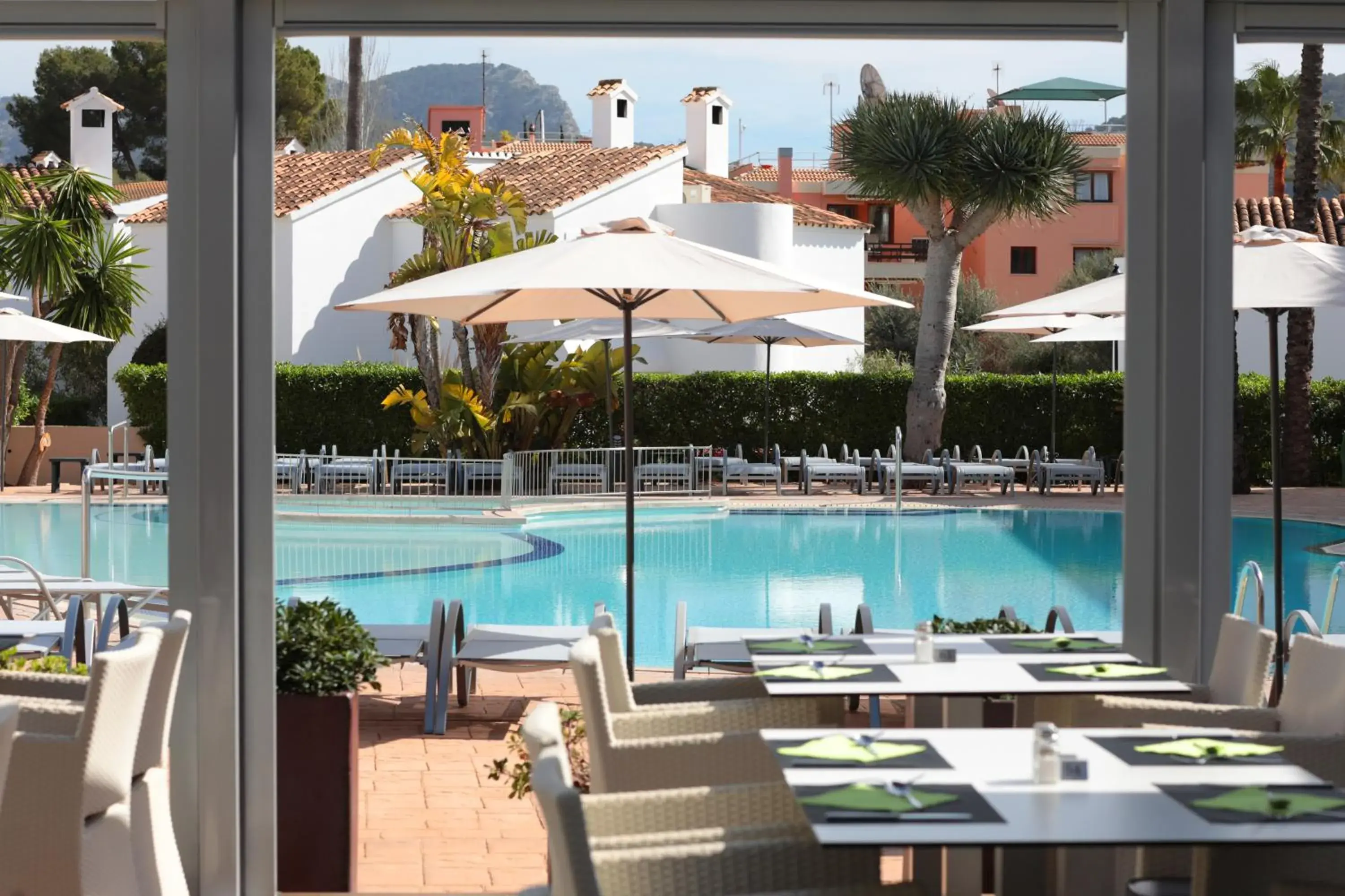 Restaurant/Places to Eat in Hotel La Pergola Mallorca