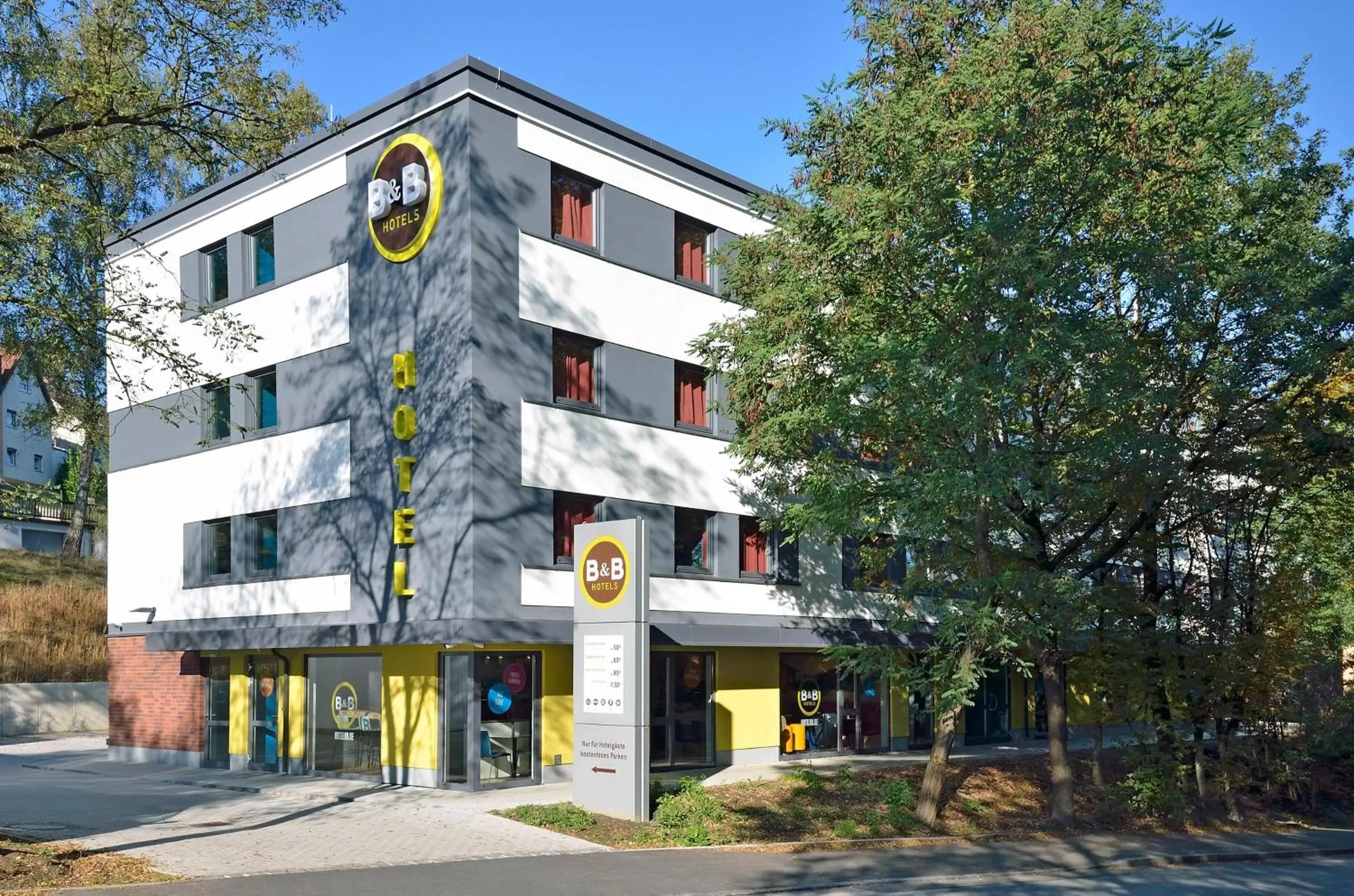 Property Building in B&B Hotel Passau