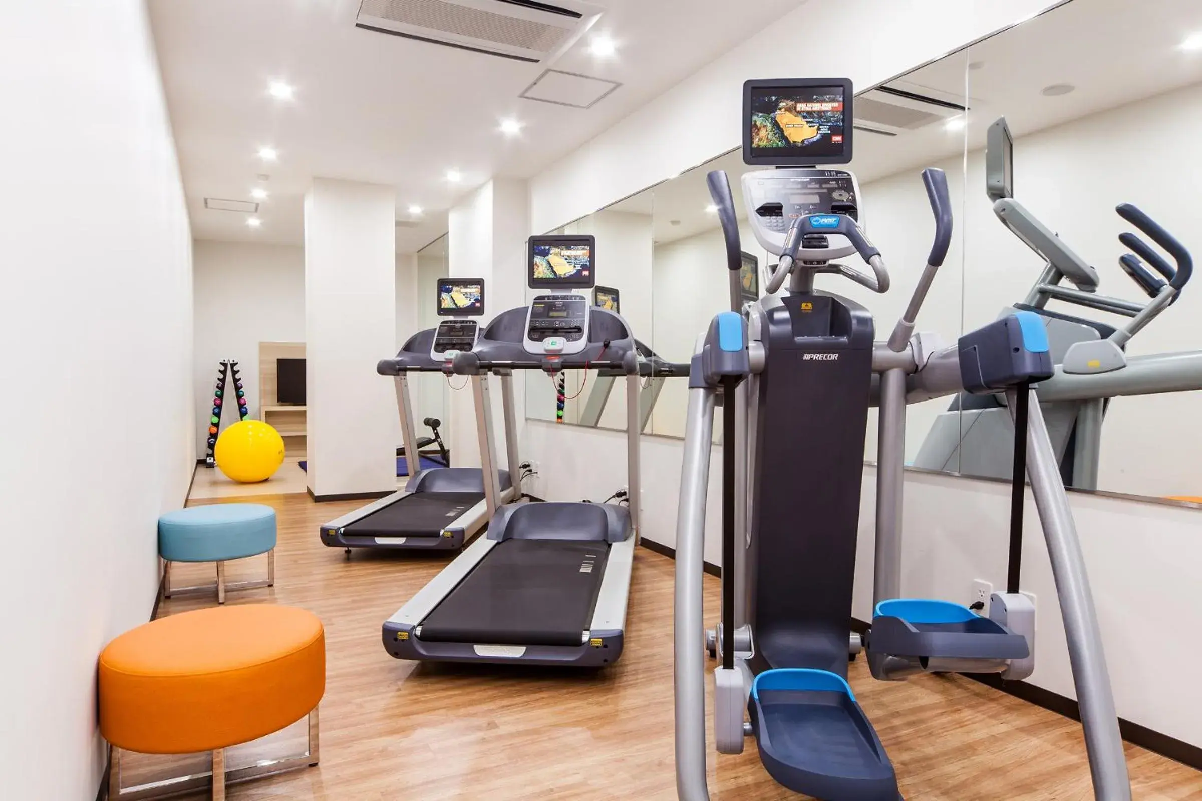 Fitness centre/facilities in HOTEL MYSTAYS Haneda Fitness centre/facilities in HOTEL MYSTAYS Haneda