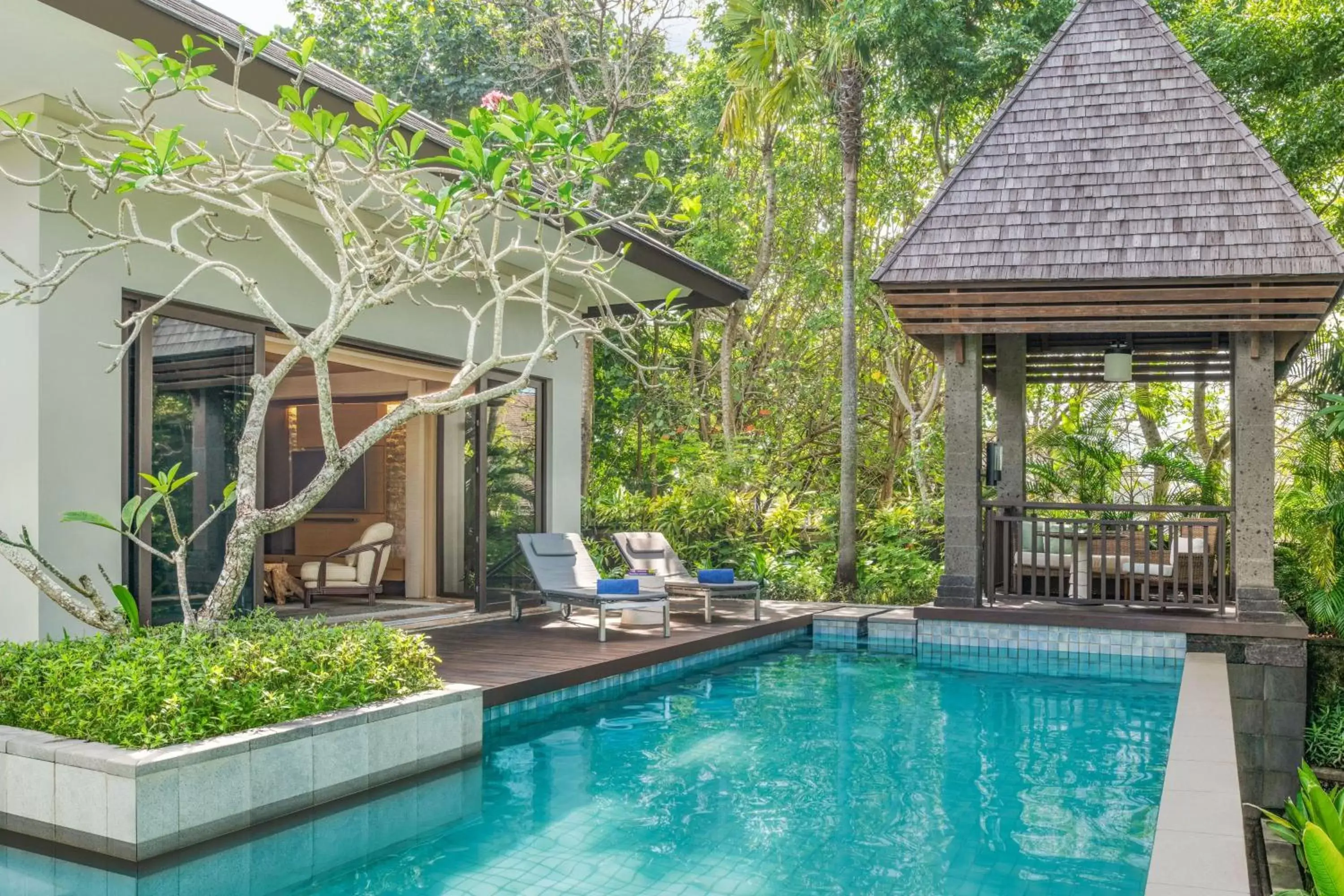 Photo of the whole room, Swimming Pool in The Ritz-Carlton Bali