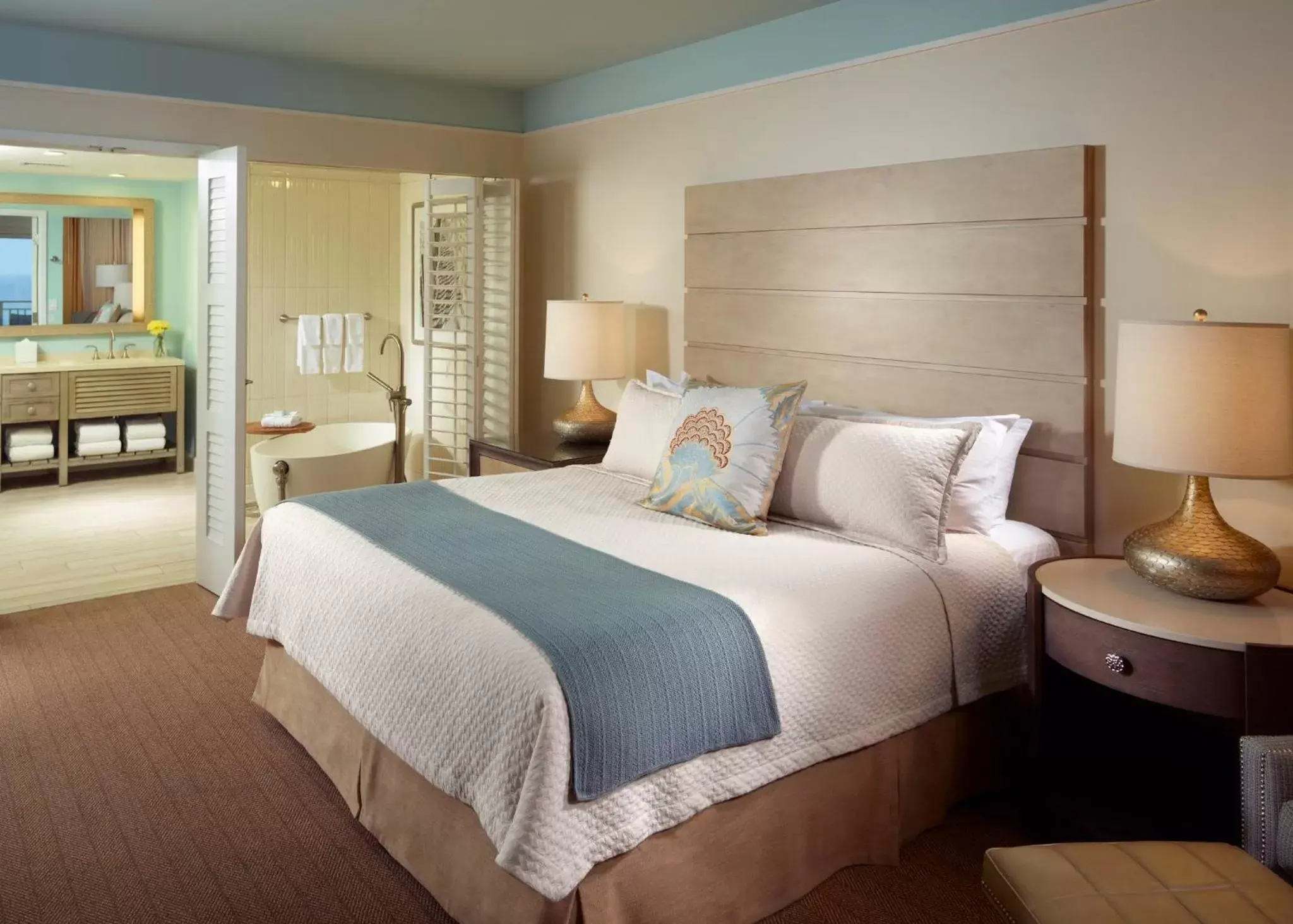 Bedroom, Bed in Omni Amelia Island Resort