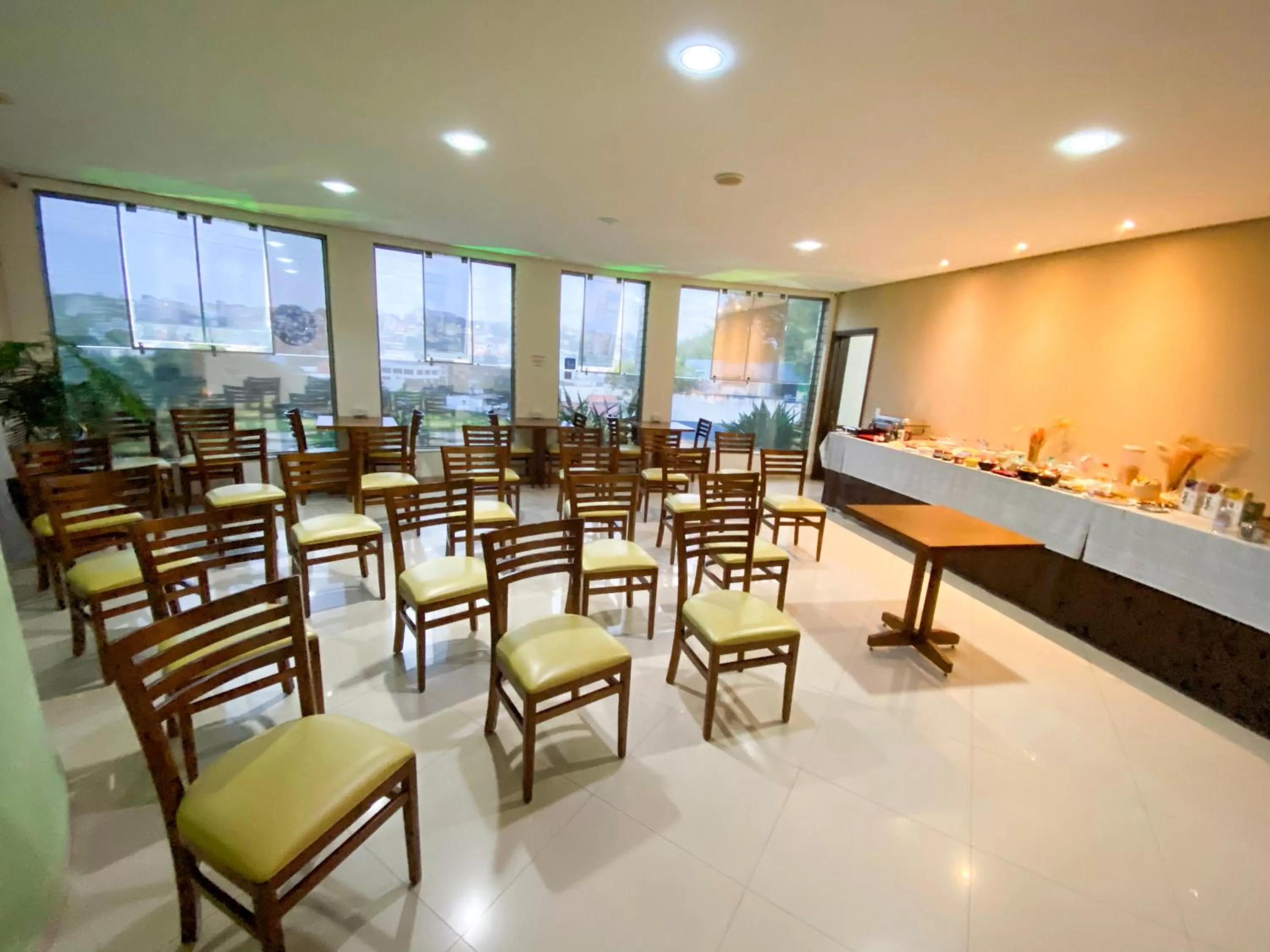 Restaurant/Places to Eat in Hotel Bela Vista Arujá