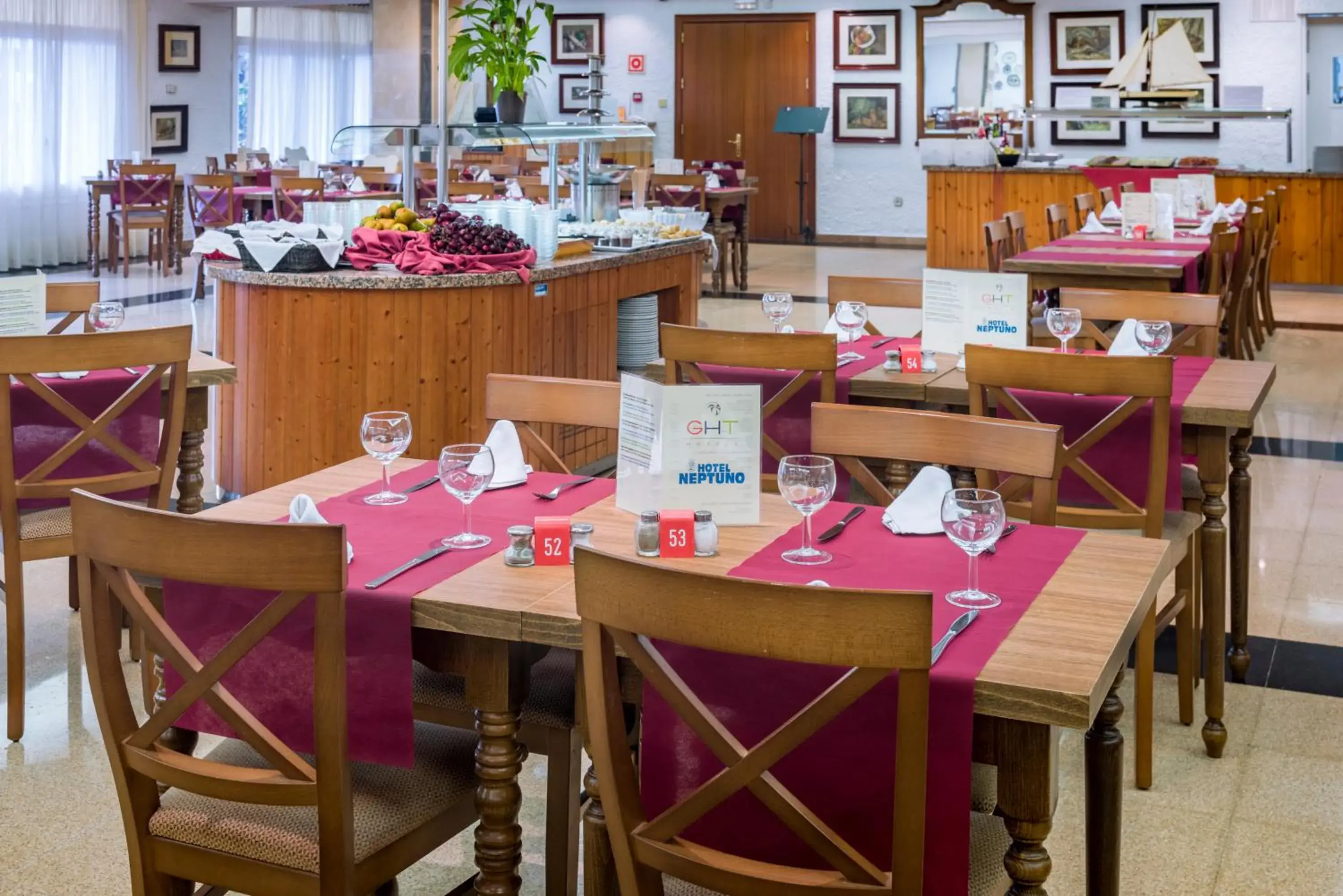 Restaurant/places to eat in Hotel GHT Neptuno-Tossa & Venus SPA Restaurant/places to eat in Hotel GHT Neptuno-Tossa & Venus SPA
