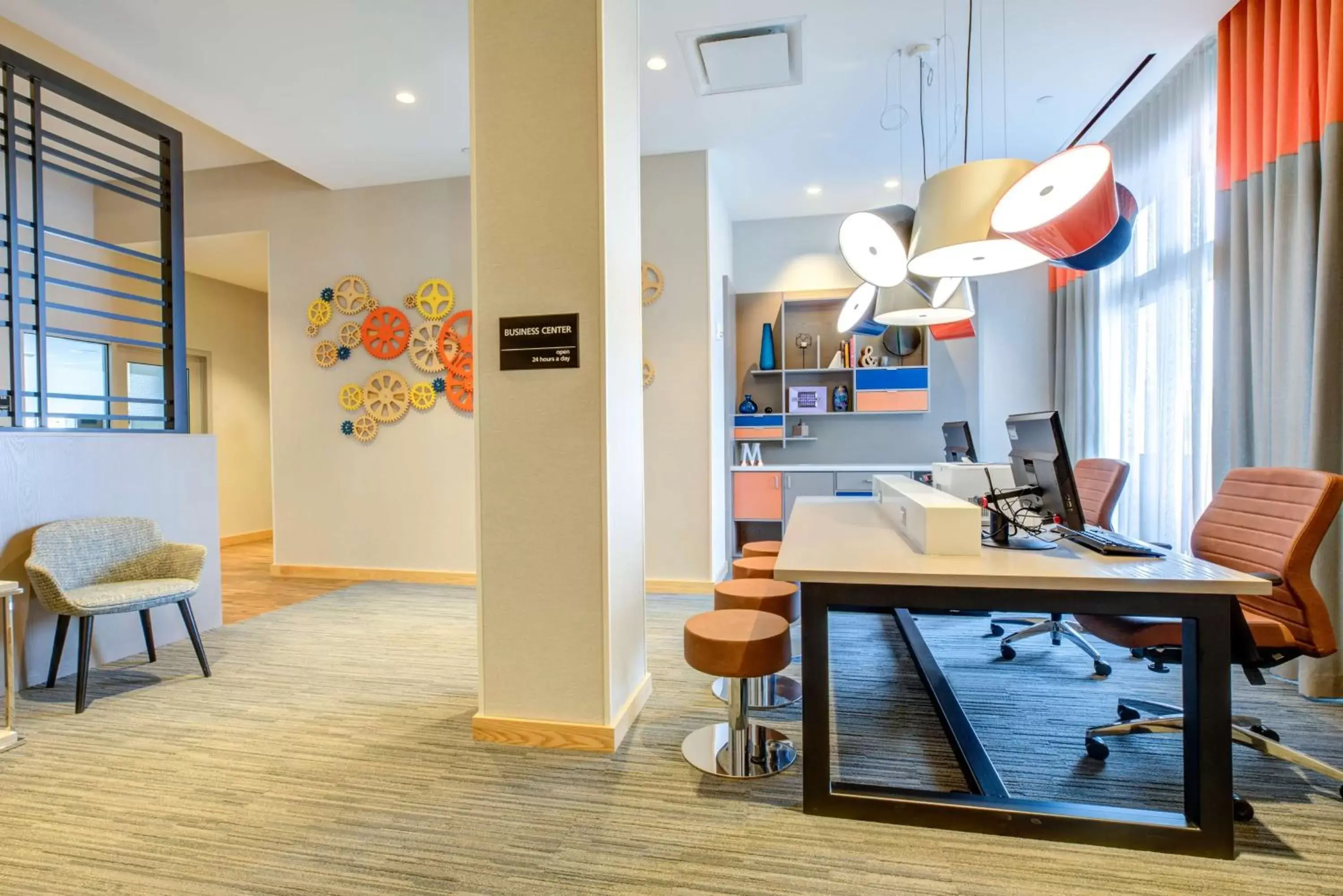 Business facilities, Lobby/Reception in Hampton Inn & Suites Boston/Waltham