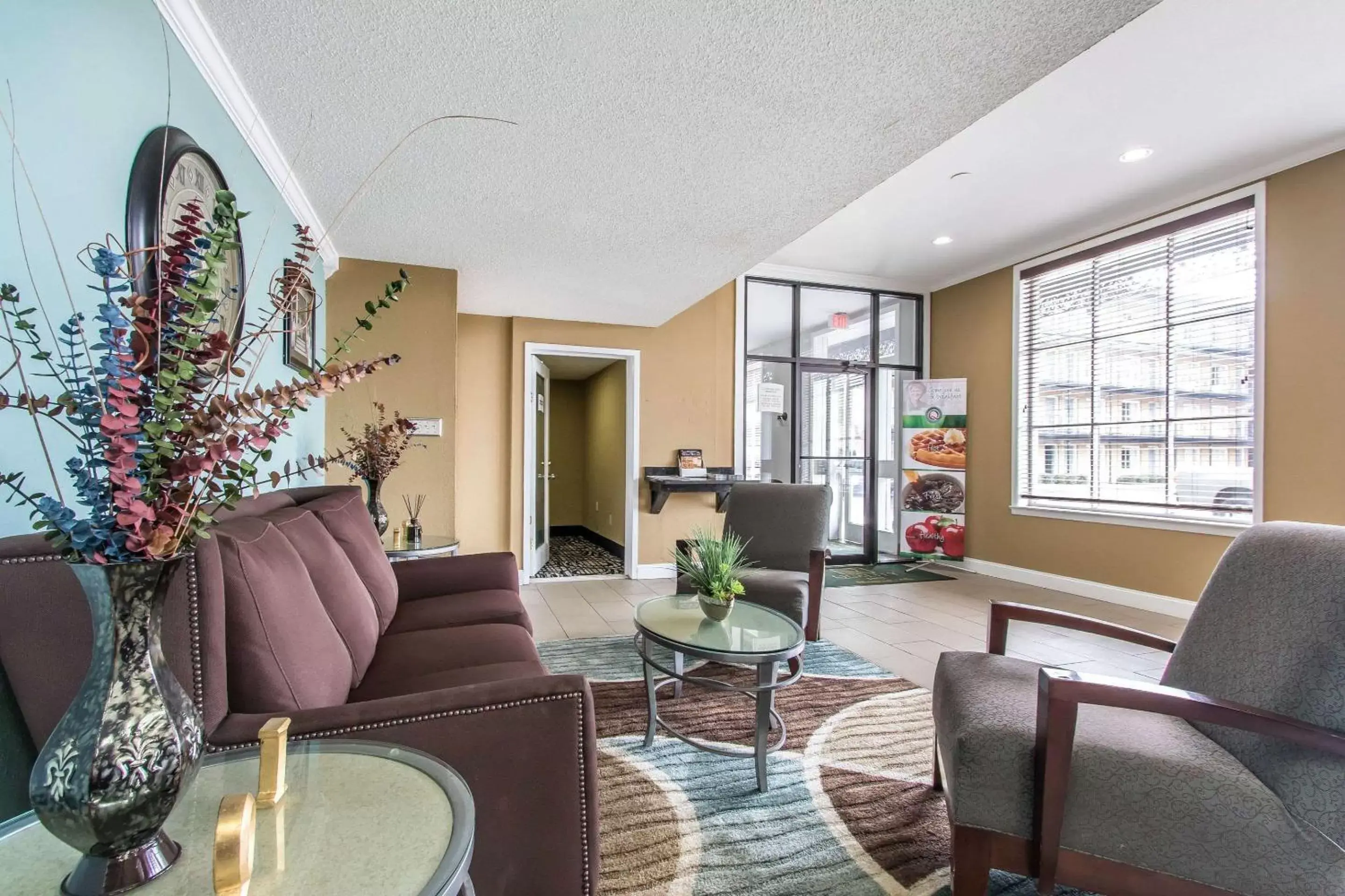 Lobby or reception, Seating Area in Quality Inn Downtown Historic District